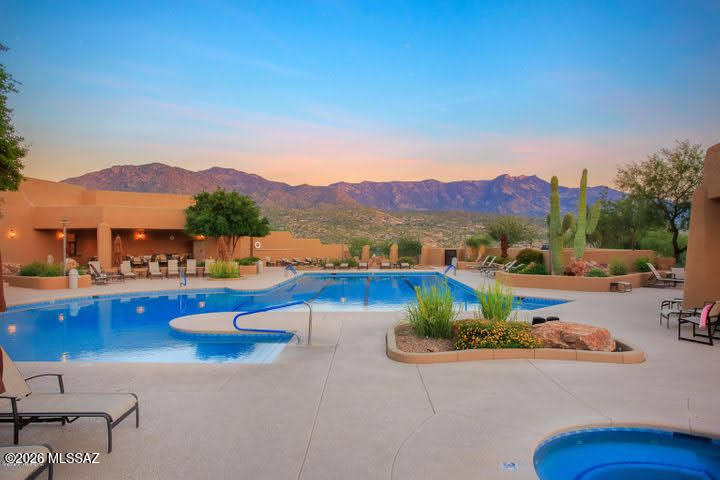 Saddlebrooke - Residential