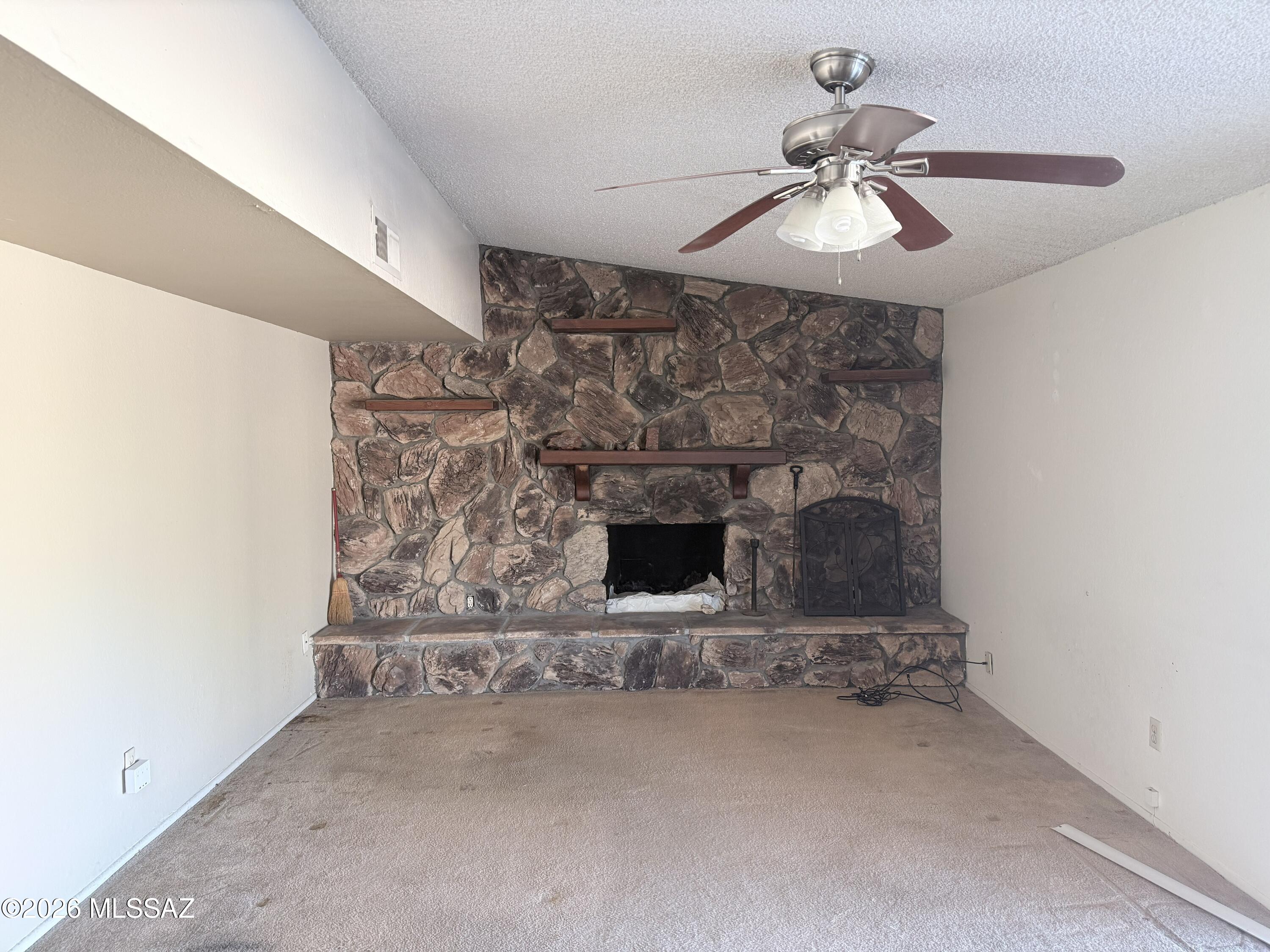 Rancho Sierra  (1-100) - Residential