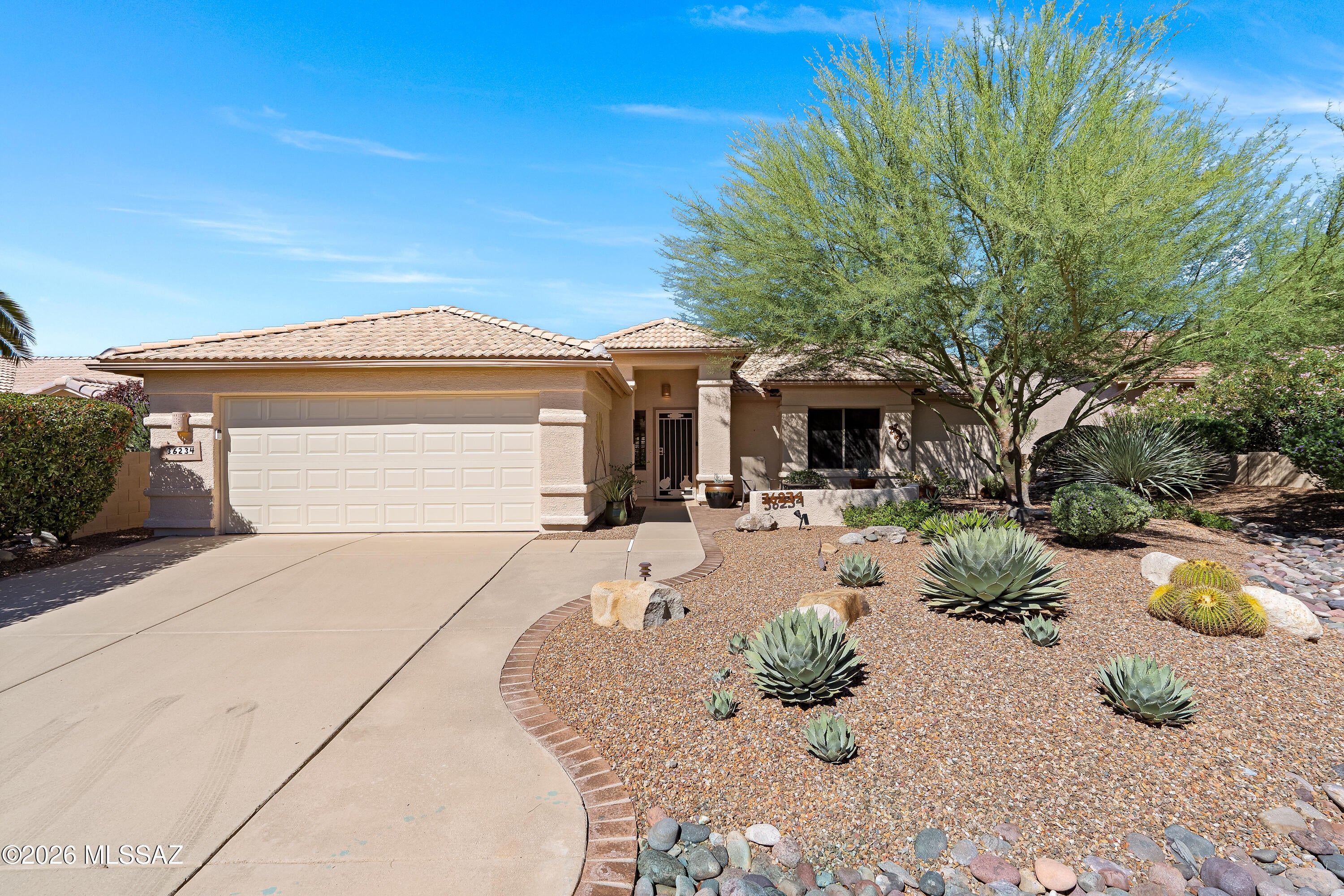 36234 S Canyon Brook Drive