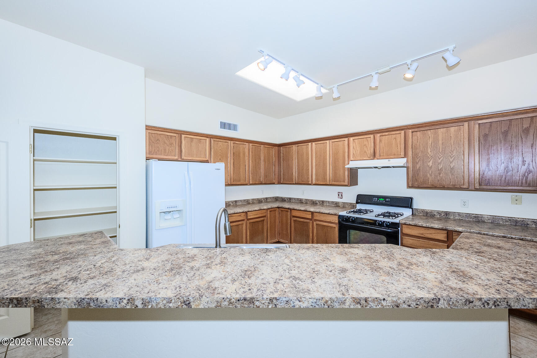 HIGH PLAINS RANCH - Residential