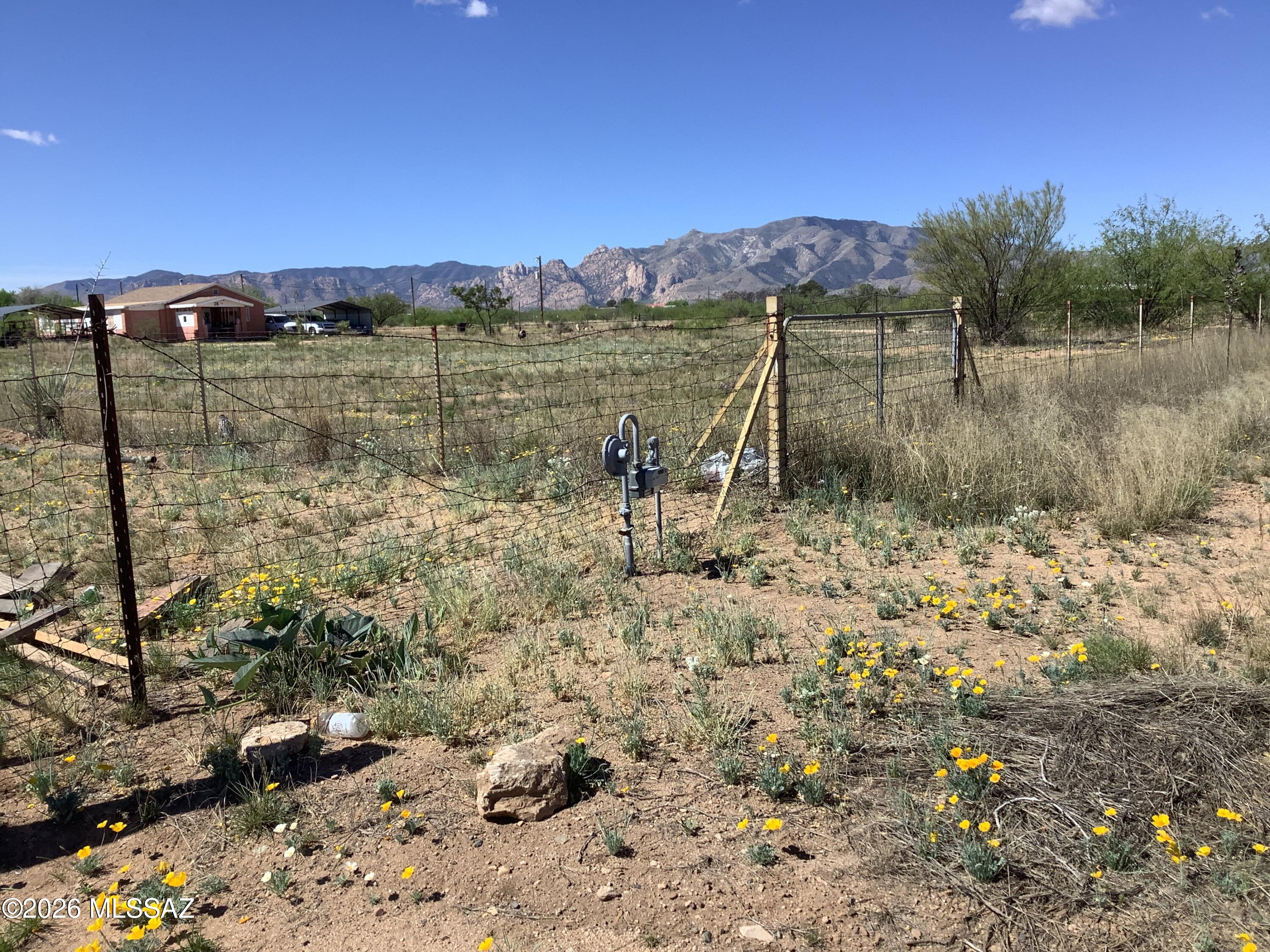 18 W Apache Way