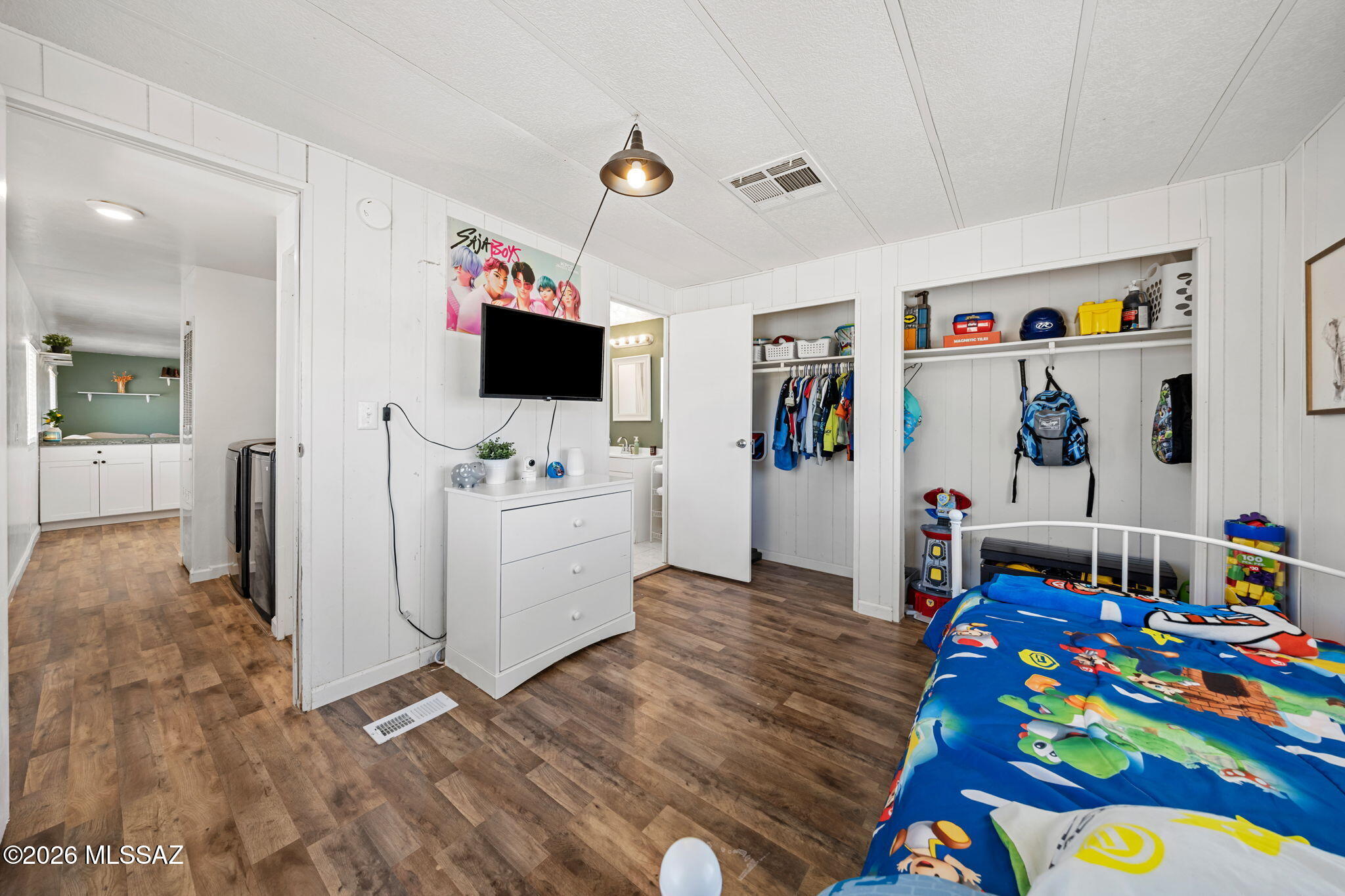 Unsubdivided - Residential