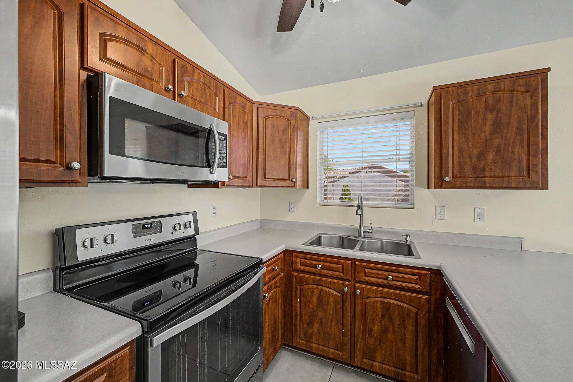 Colonias La Canada (1-82) - Residential