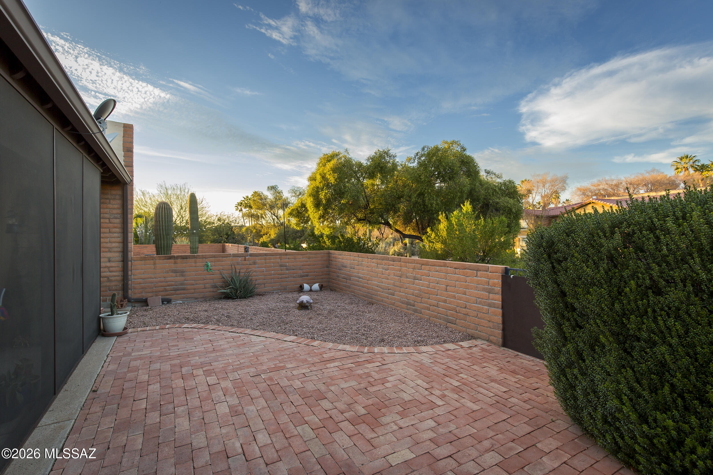 La Cholla Hills(314-353) - Residential