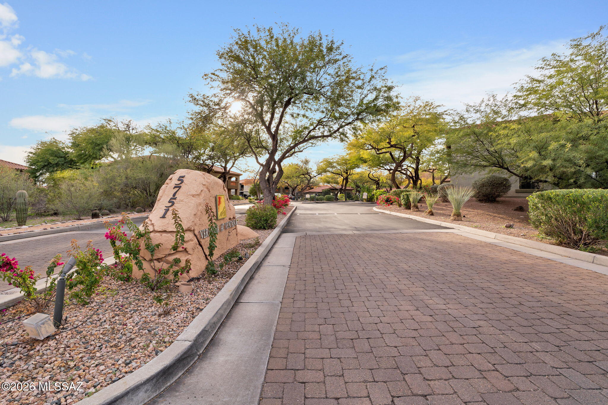 5751 N Kolb Road 31202