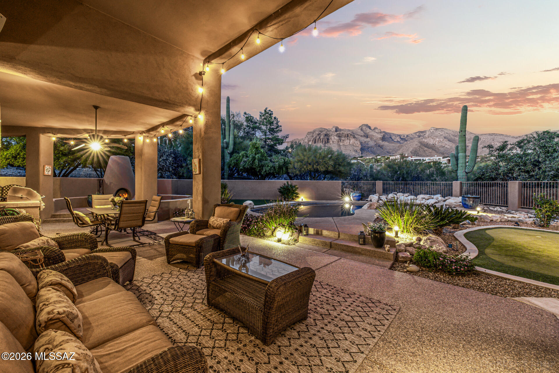 7050 N Via Sierra Del Sol