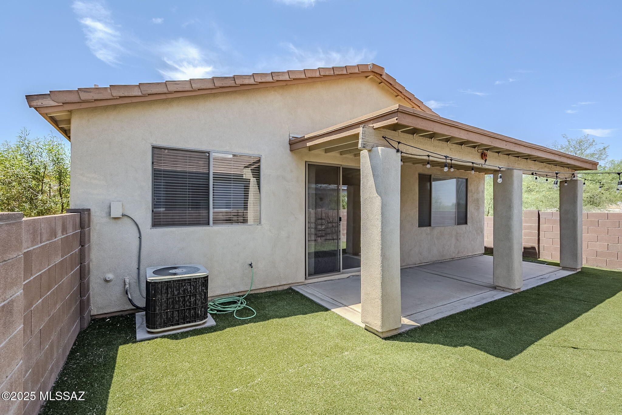 Hacienda Del Rio (1-118) - Residential