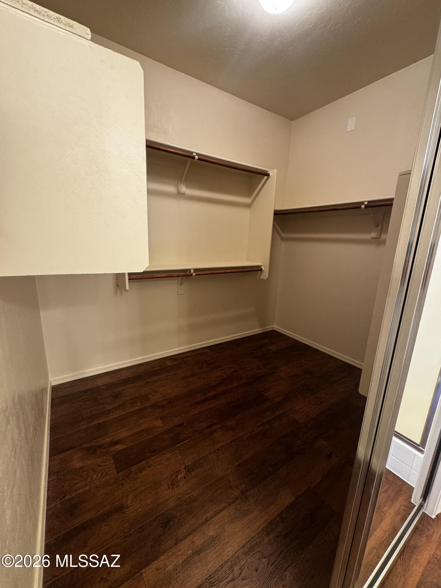 Hacienda Del Rio (1-118) - Residential