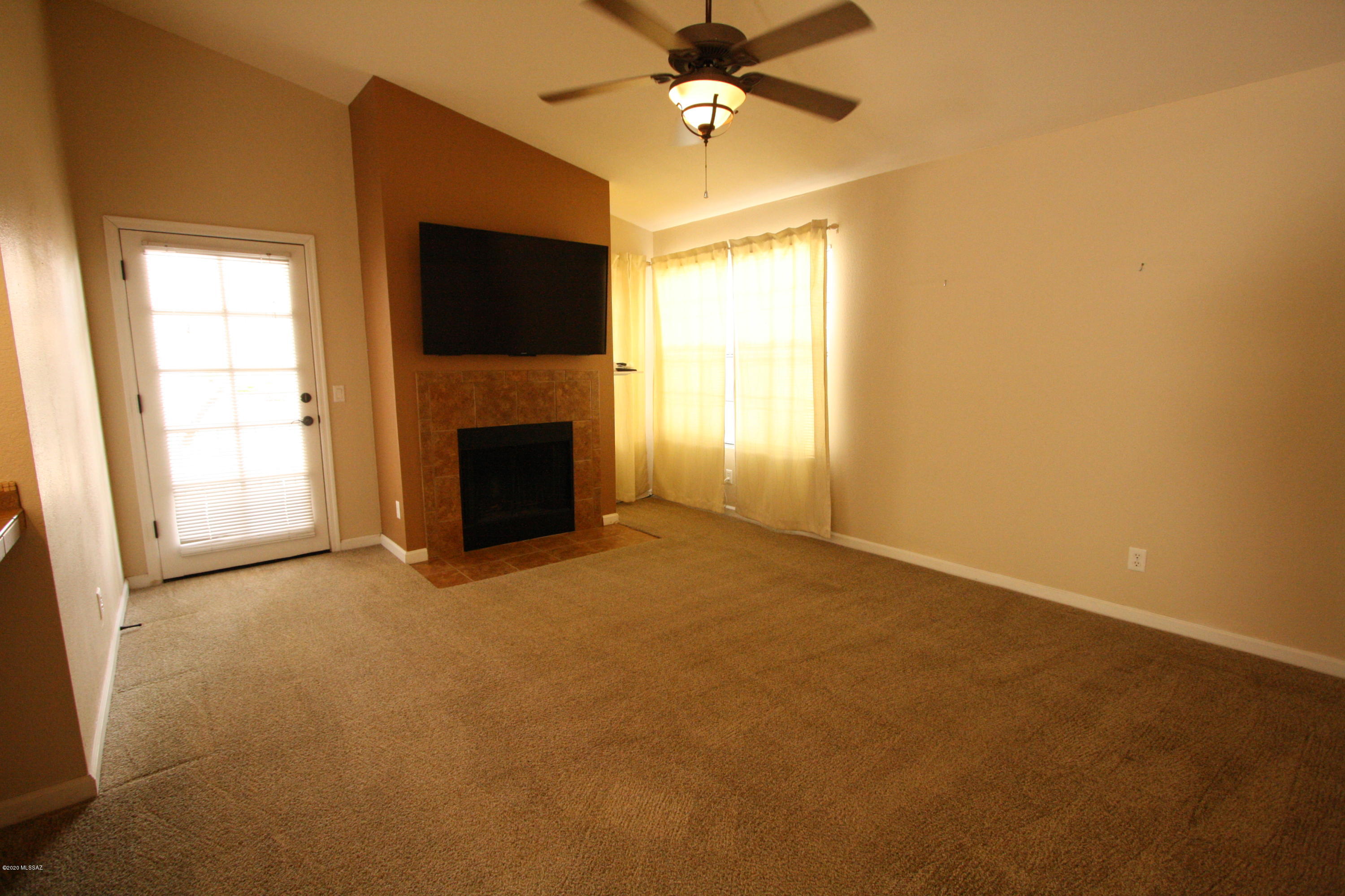 Tierra Catalina Condominium (1-120) - Residential Lease