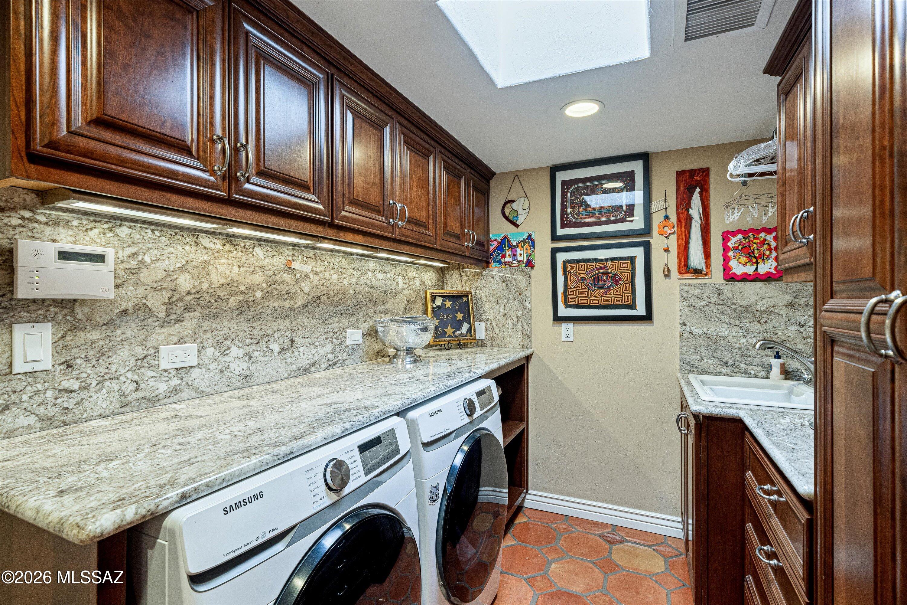 Catalina Foothills Estates NO. 10 (1-72) - Residential