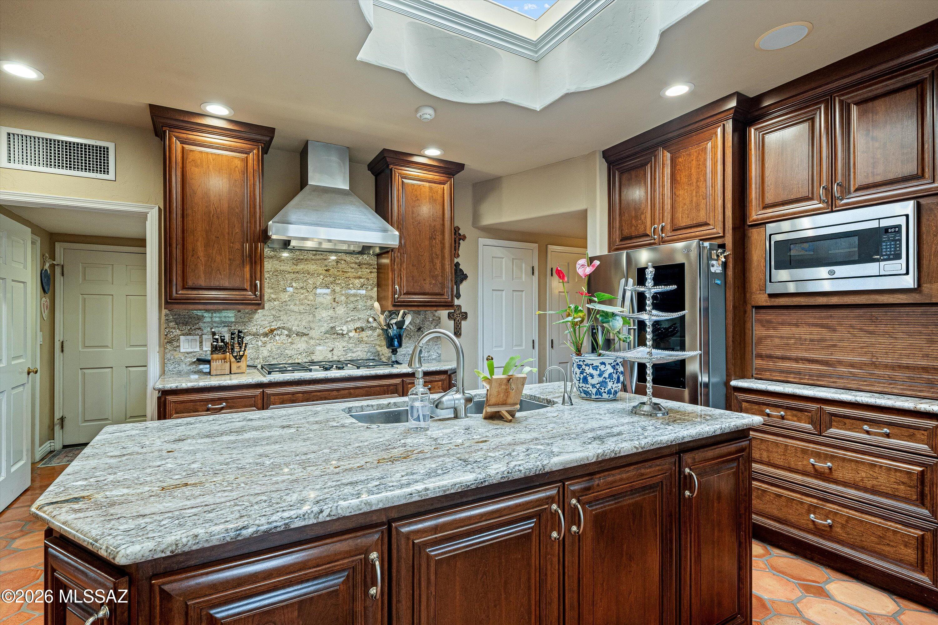 Catalina Foothills Estates NO. 10 (1-72) - Residential