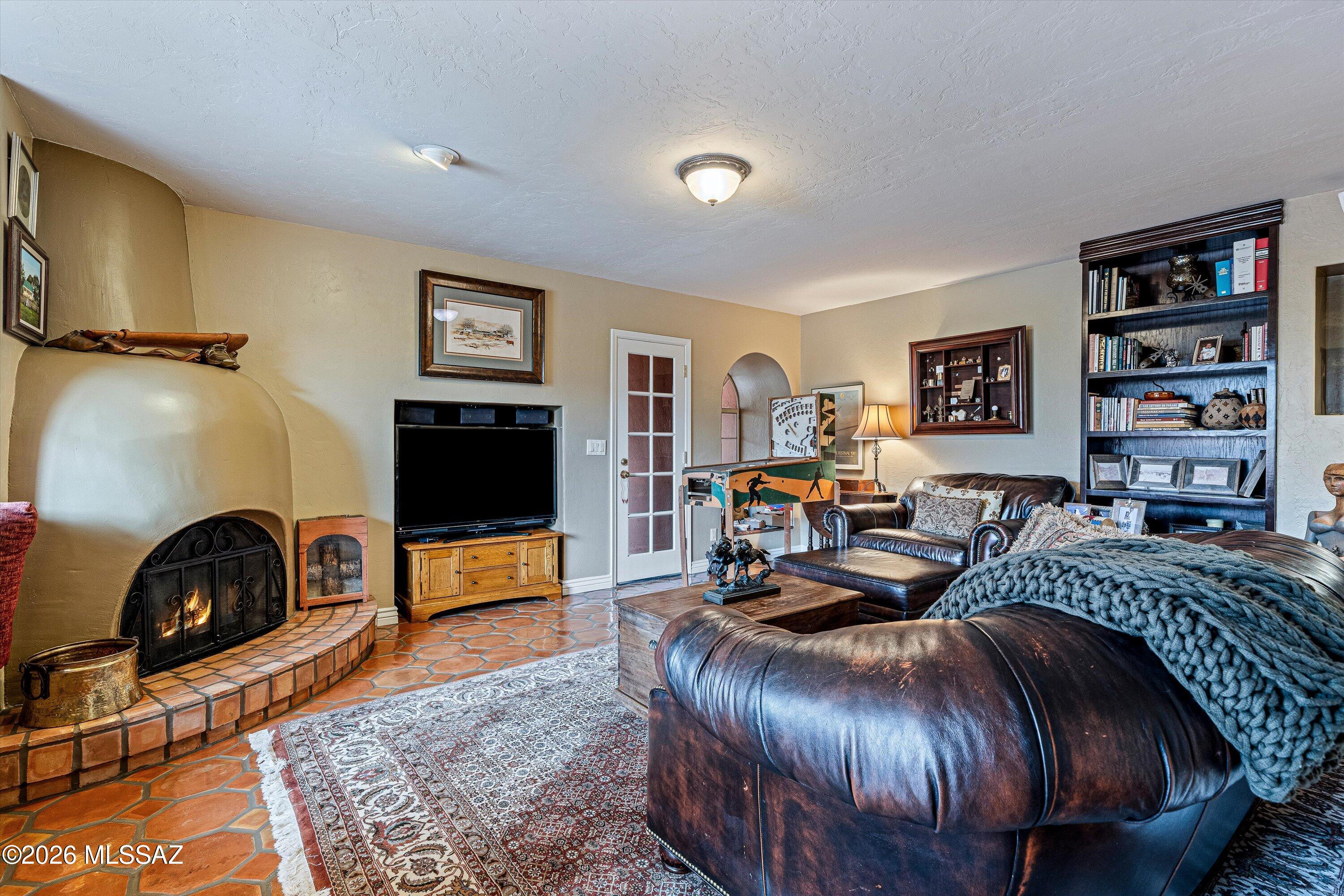 Catalina Foothills Estates NO. 10 (1-72) - Residential