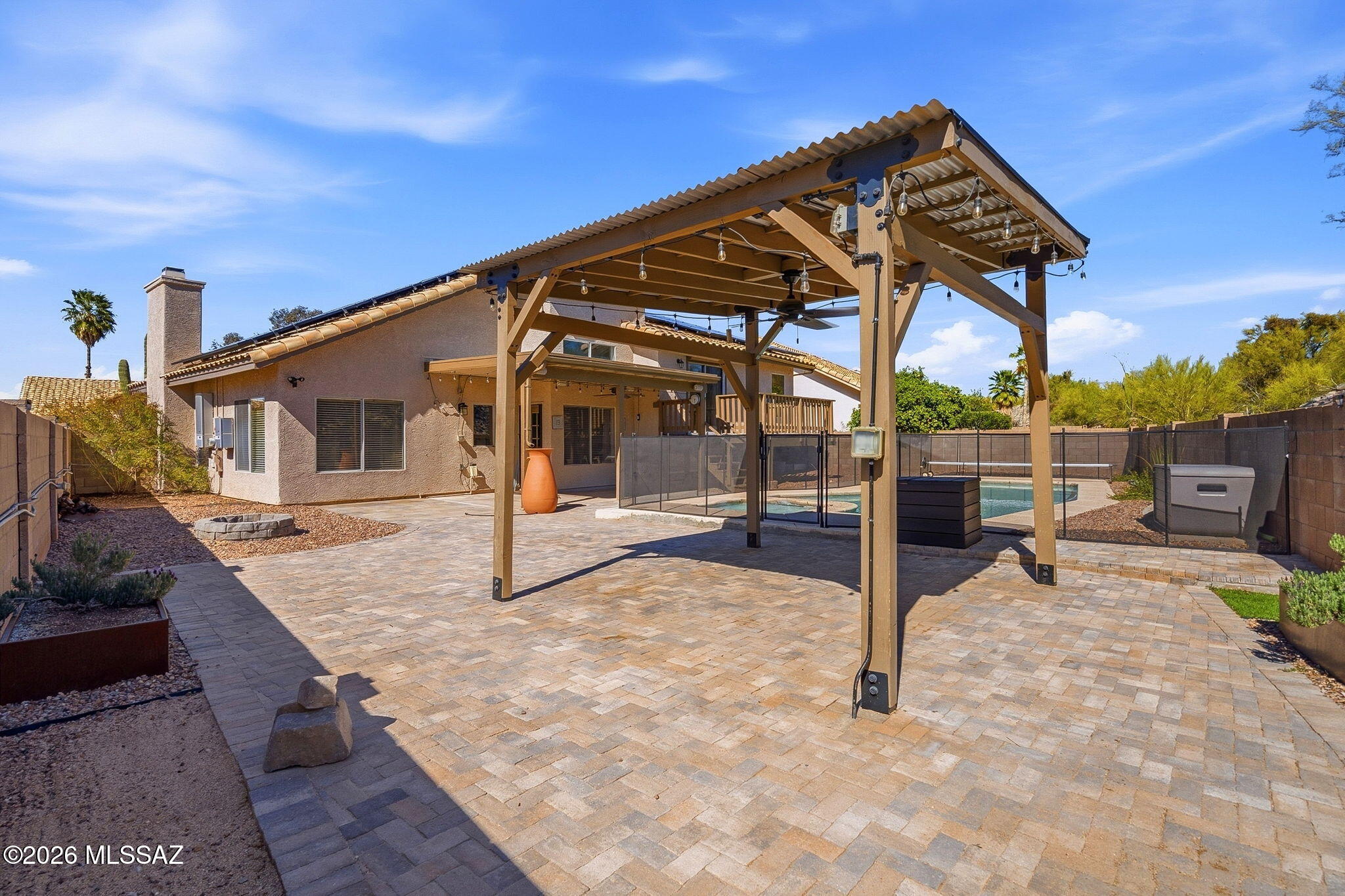 Canada Heights(1-68) - Residential