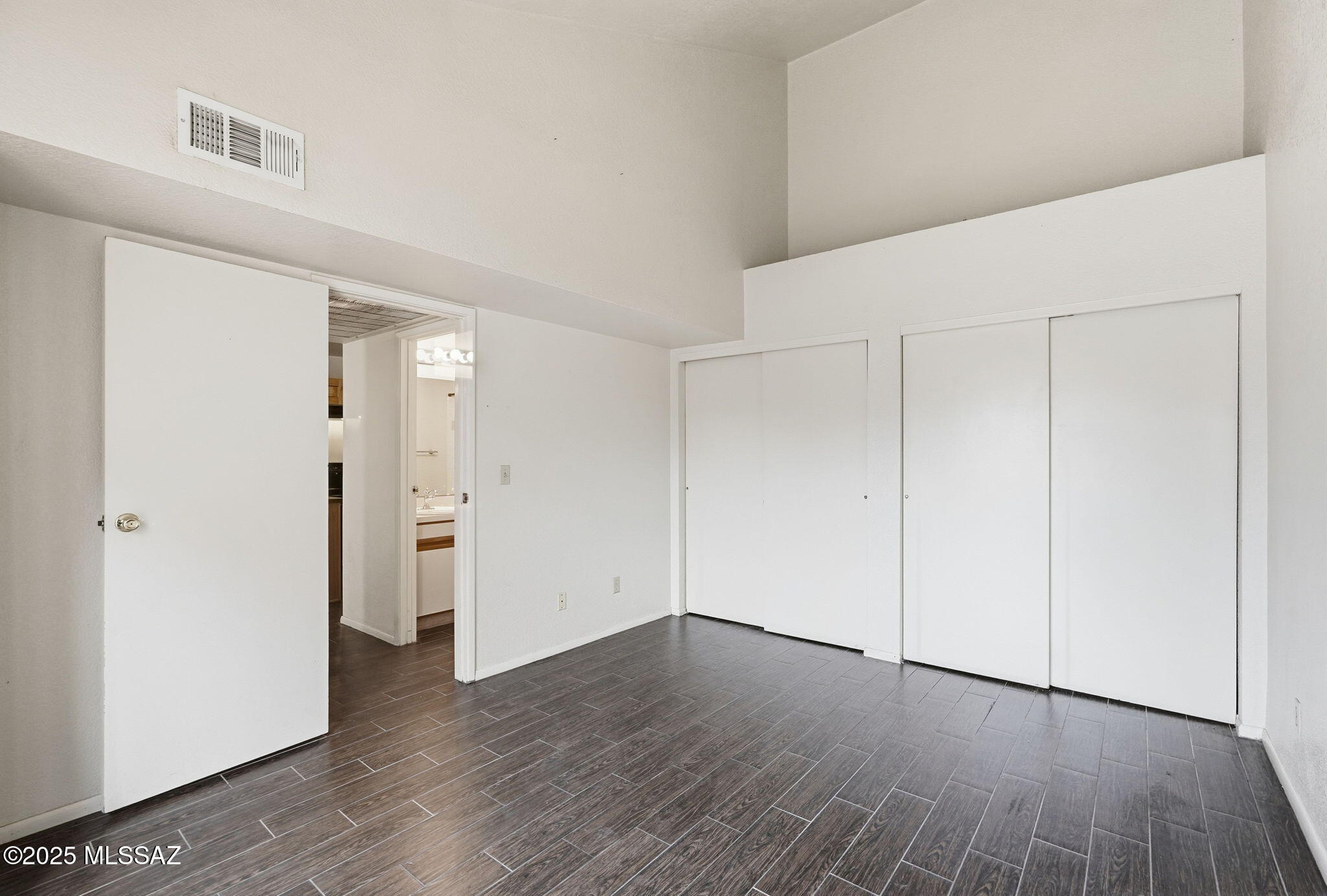 Coronado Place Condominiums II (Units 37-158) - Residential