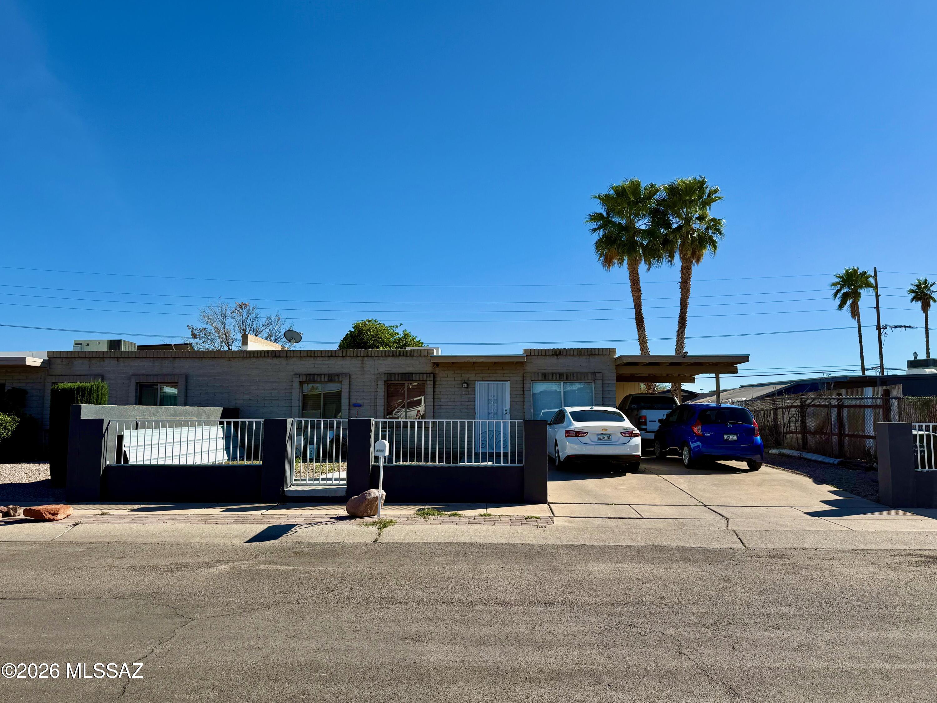 1942 E Wedwick Street