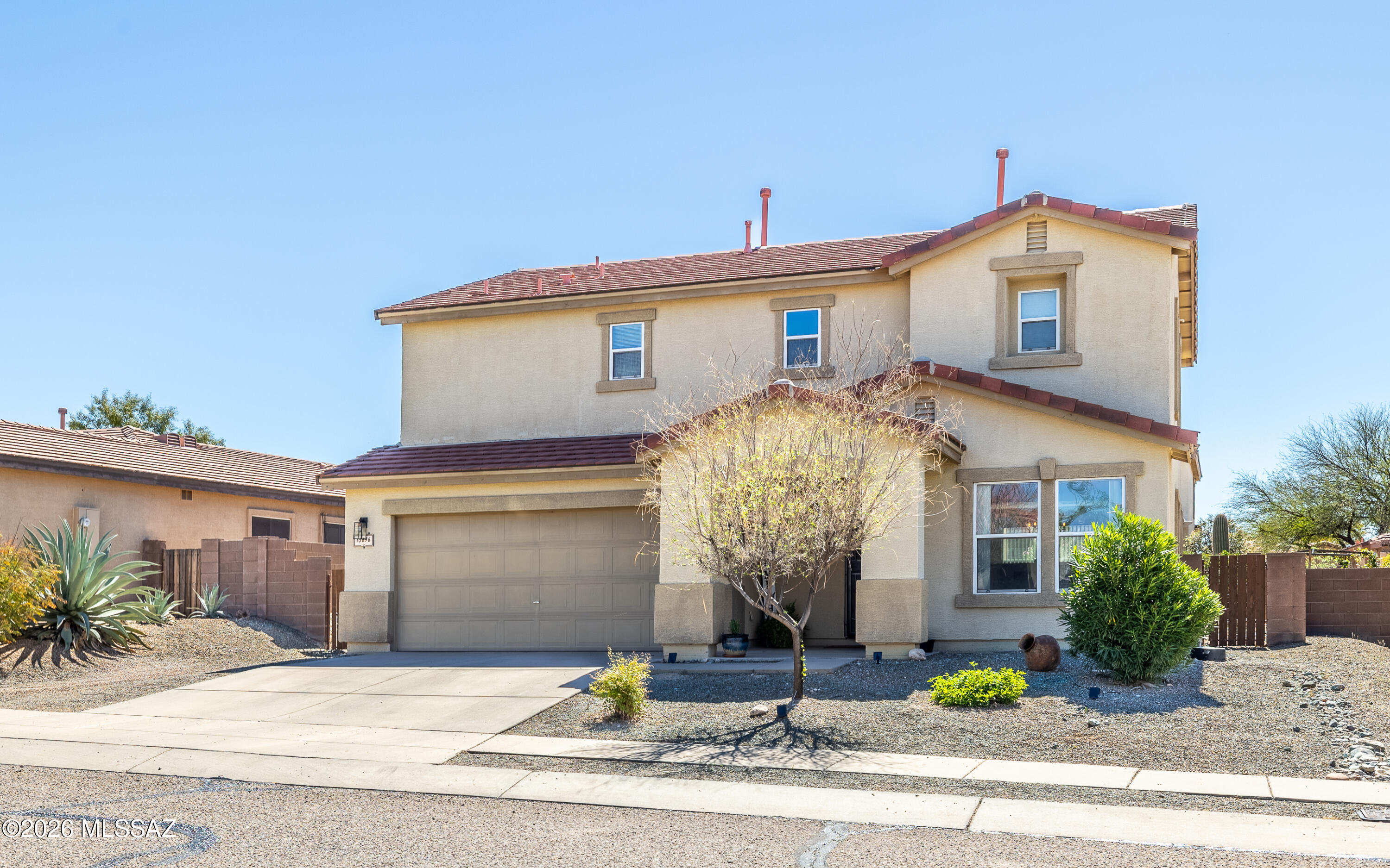 13696 E Shadow Pines Lane