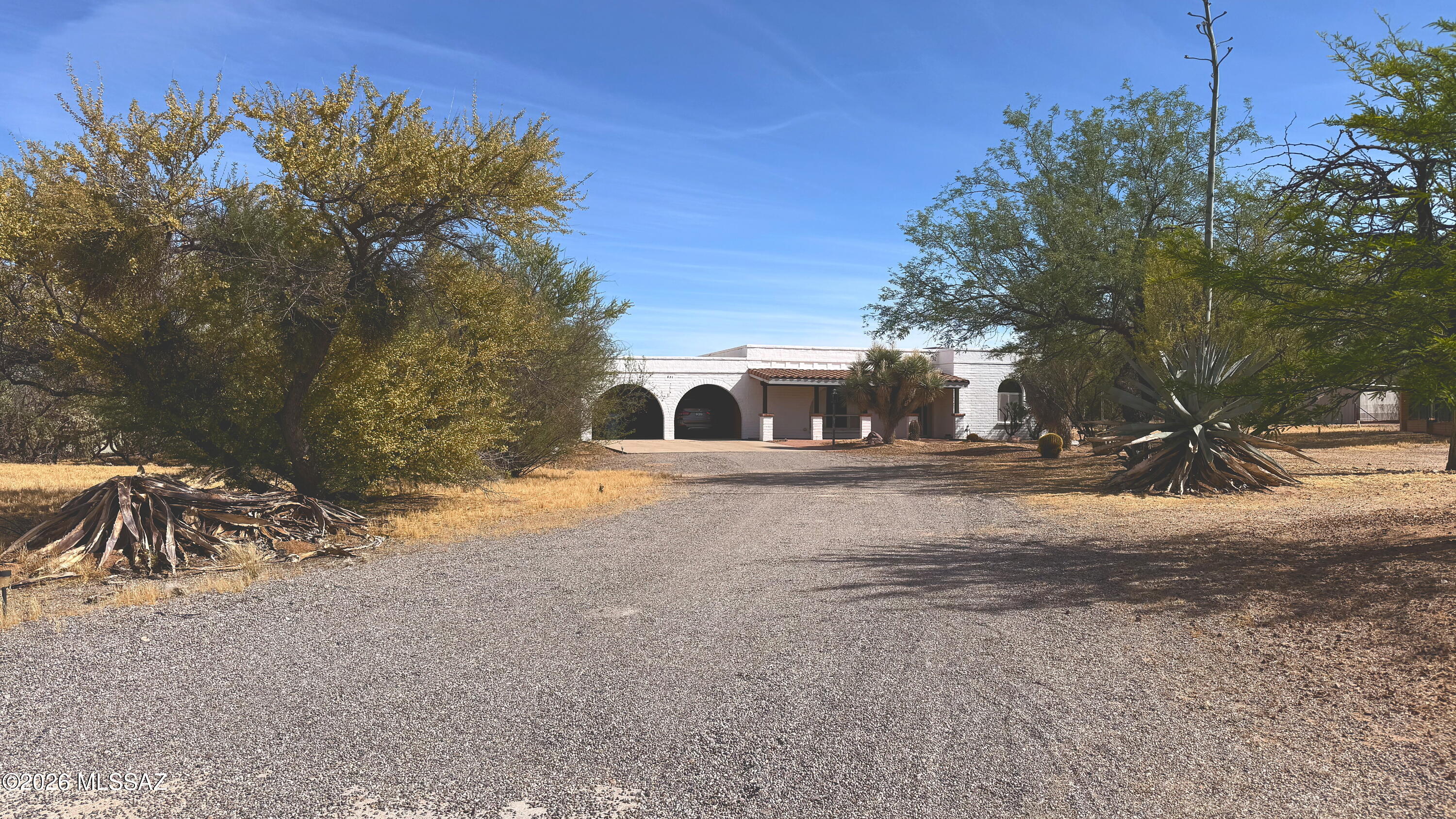 631 W Paseo Del Canto