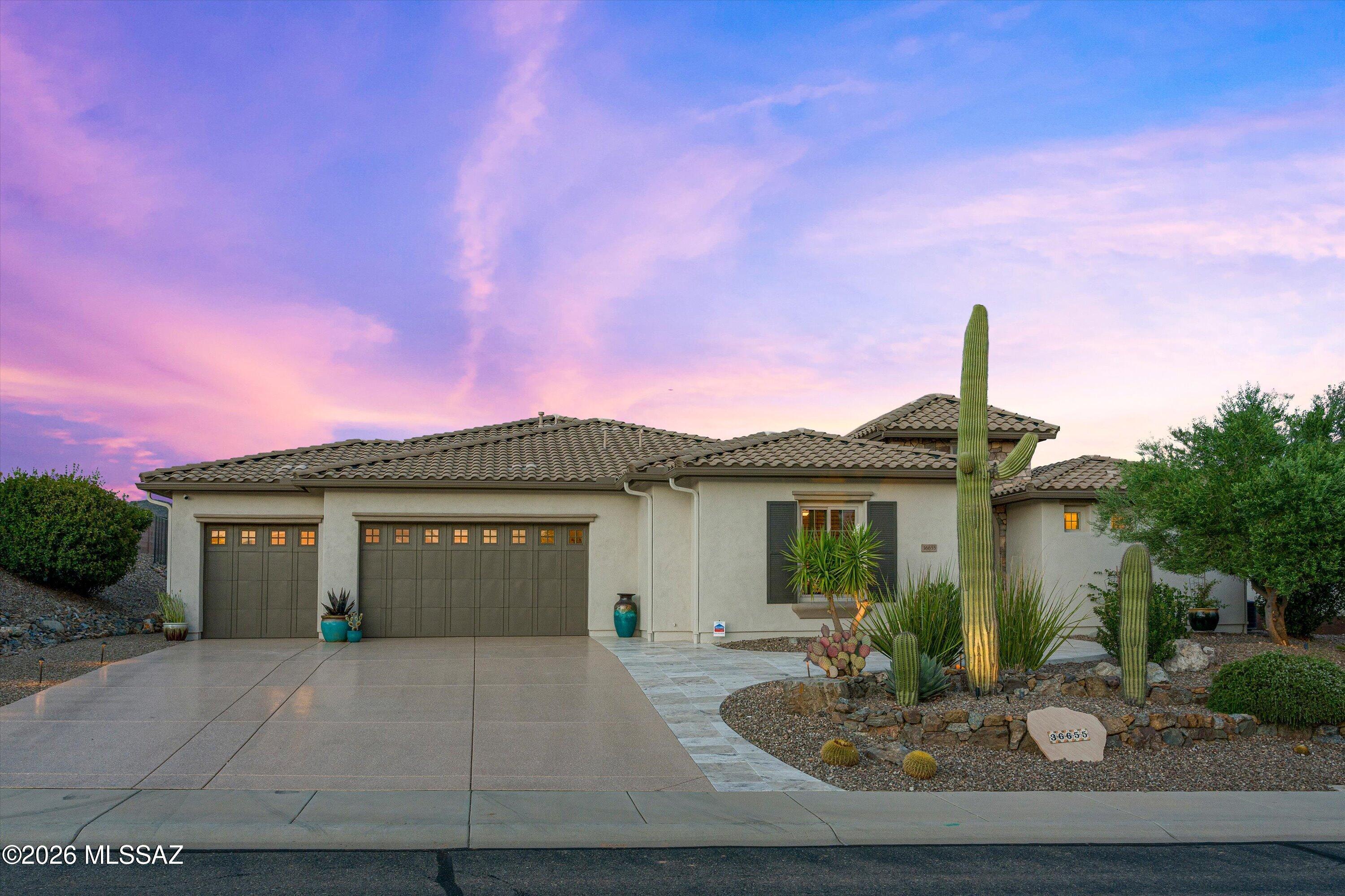 36655 S Ventana Place