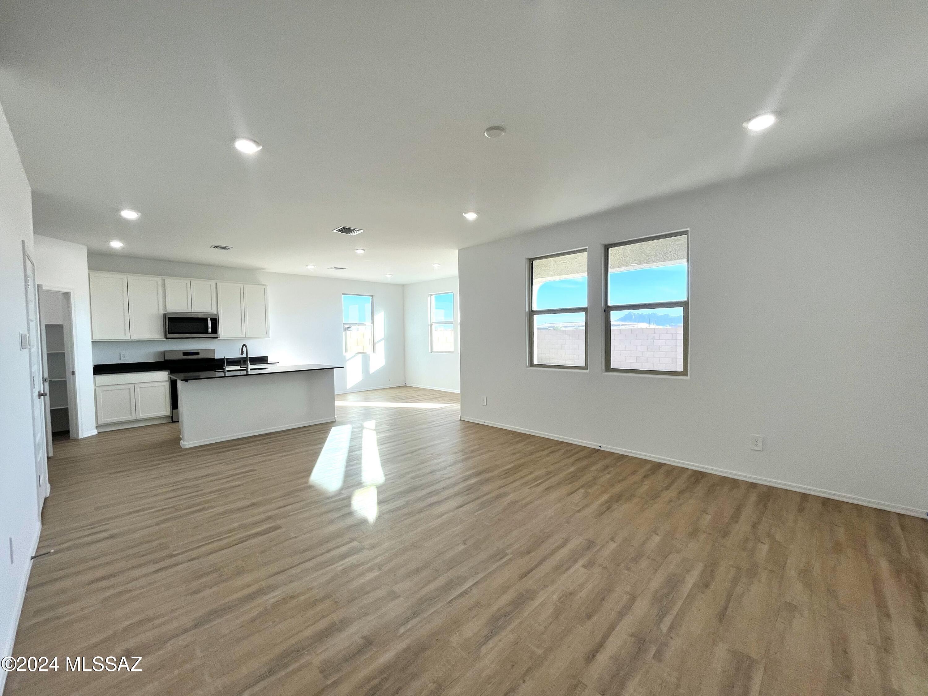 10480 W Rutherford Lane