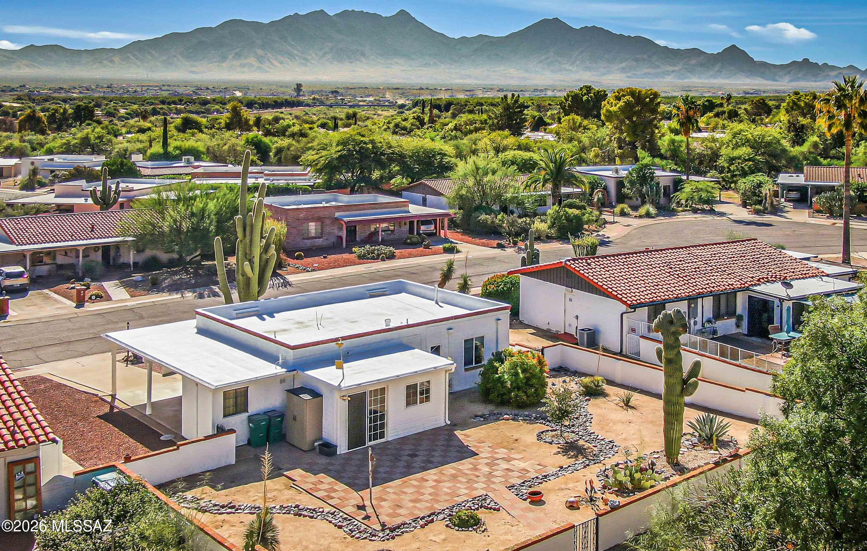 400 S Vista Del Rio