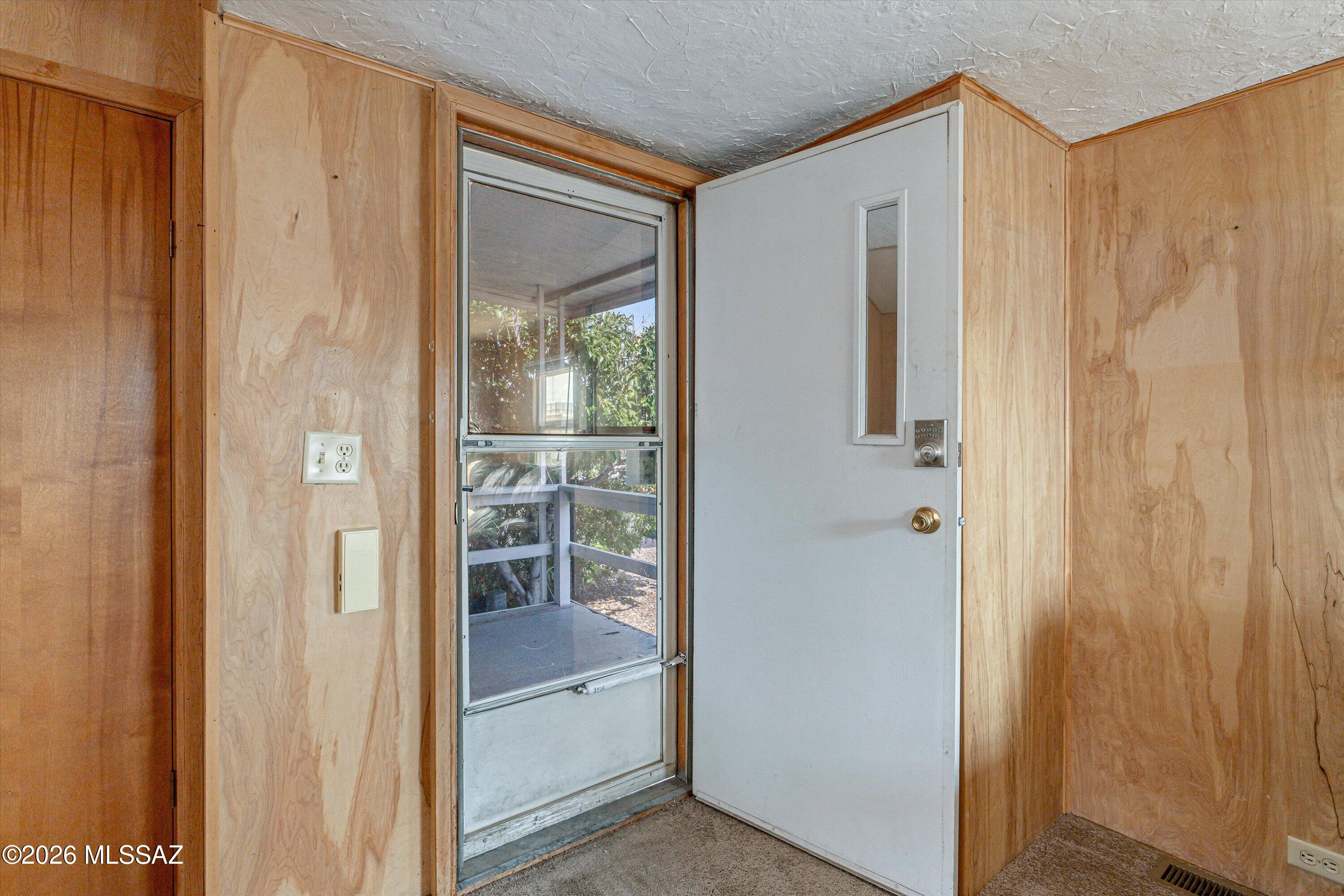 540 W Limberlost Drive E28