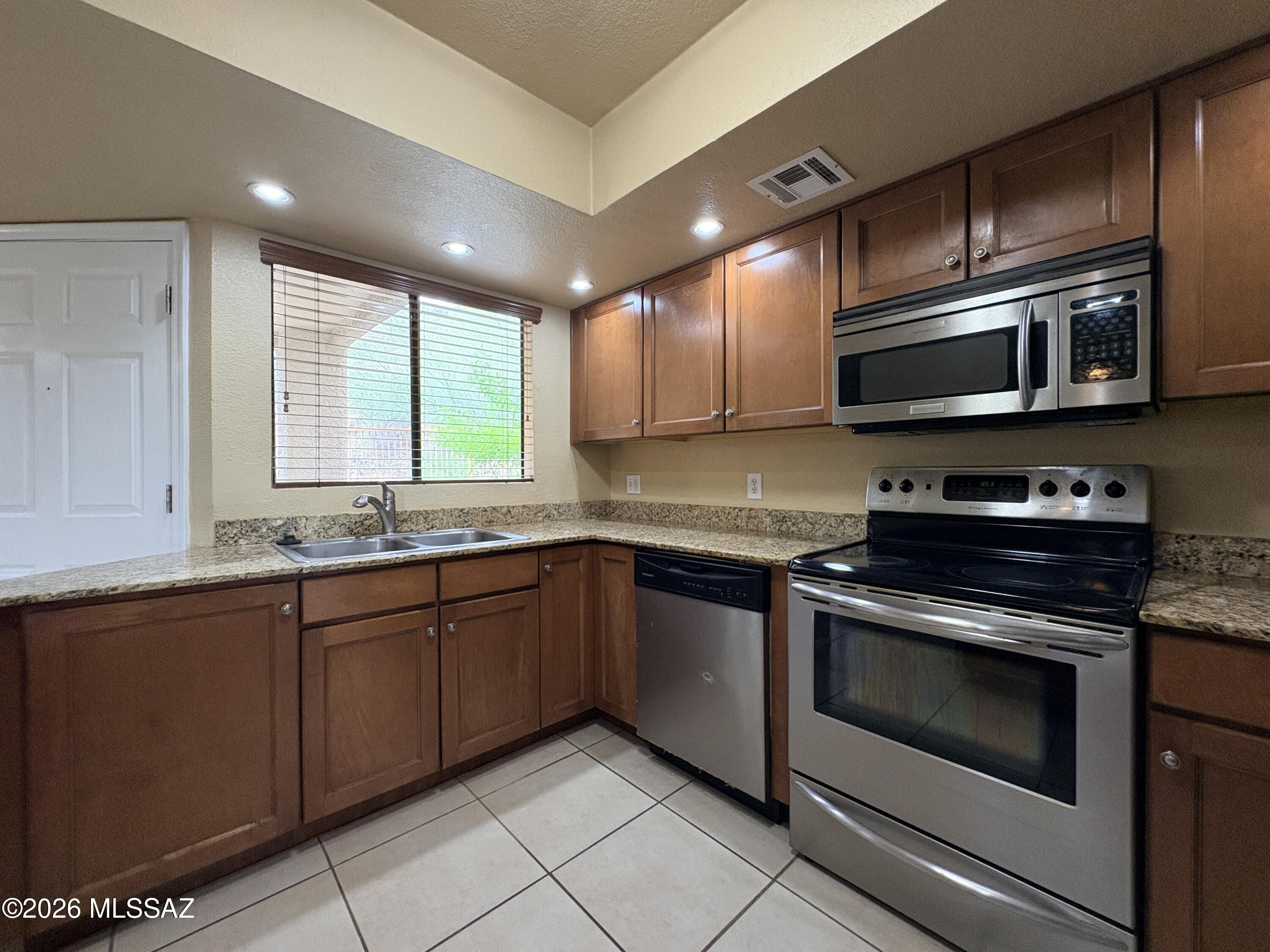Villas at Sabino Canyon Condominiums - Residential