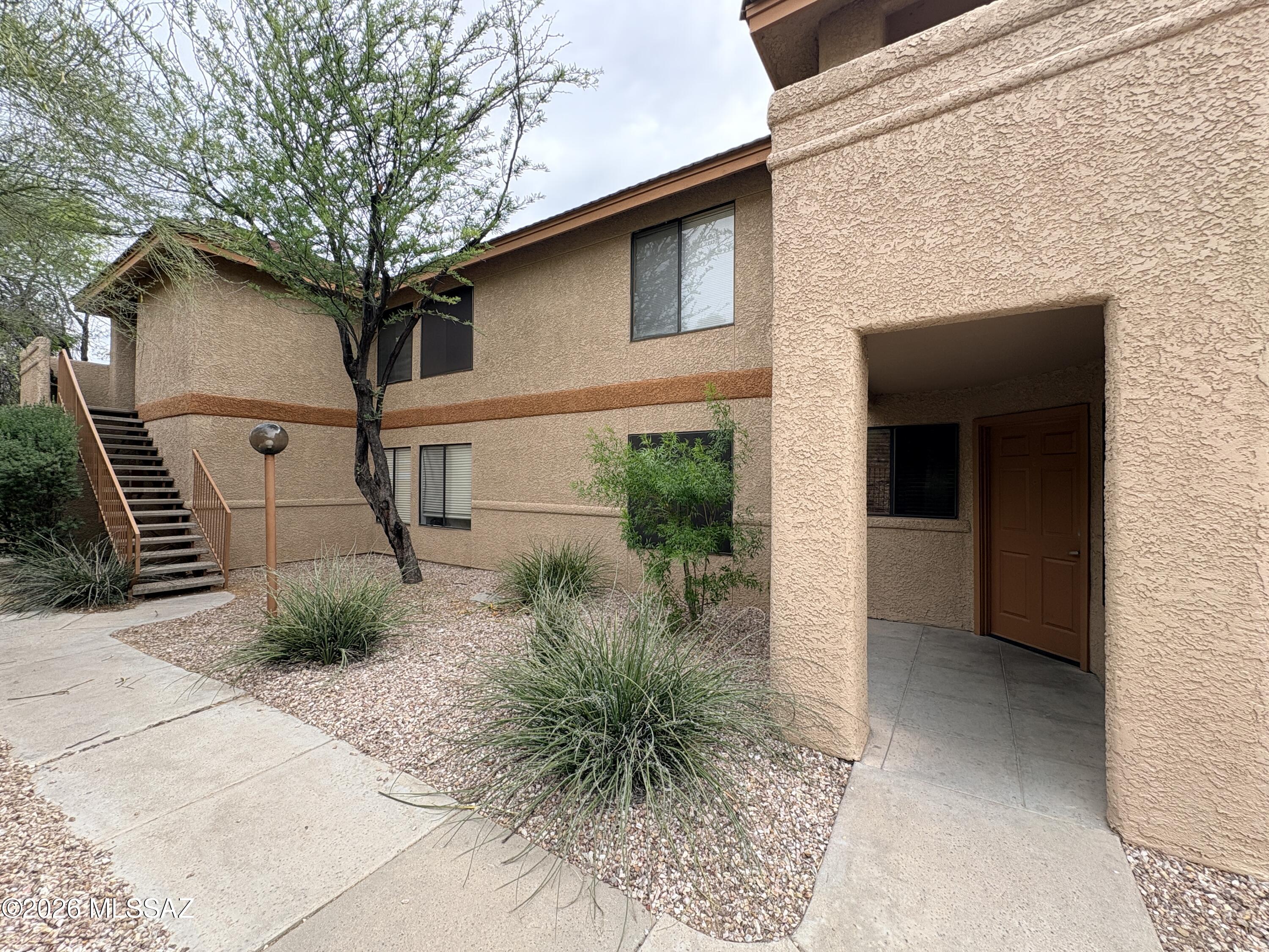 7255 E Snyder Road 9105