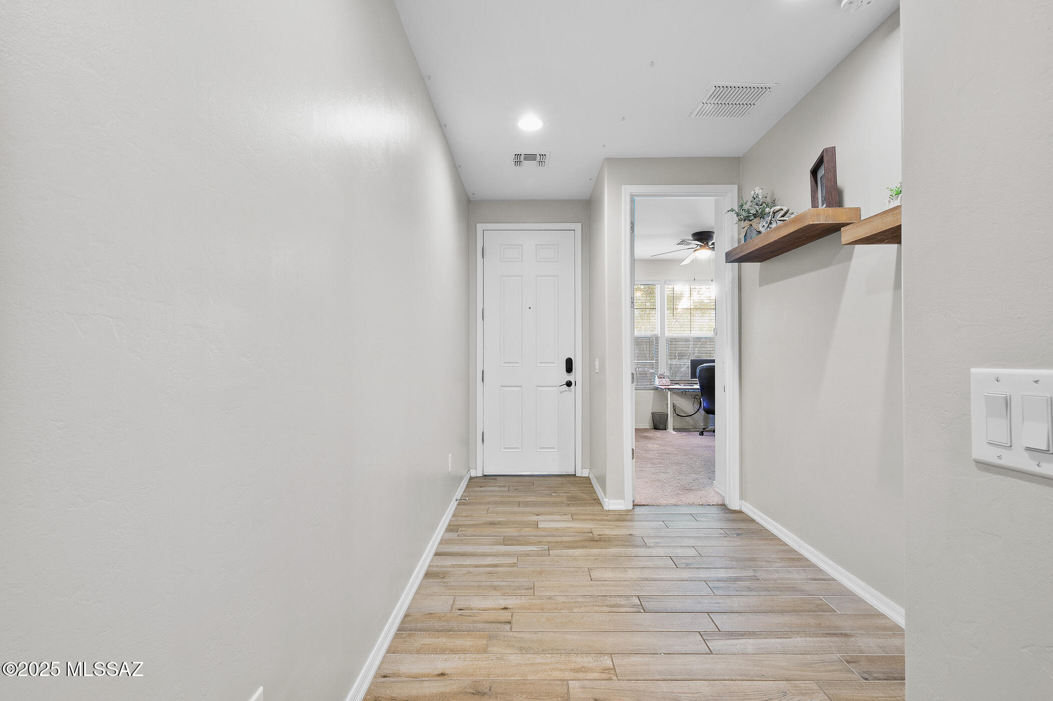 10928 W Pleasant View Drive