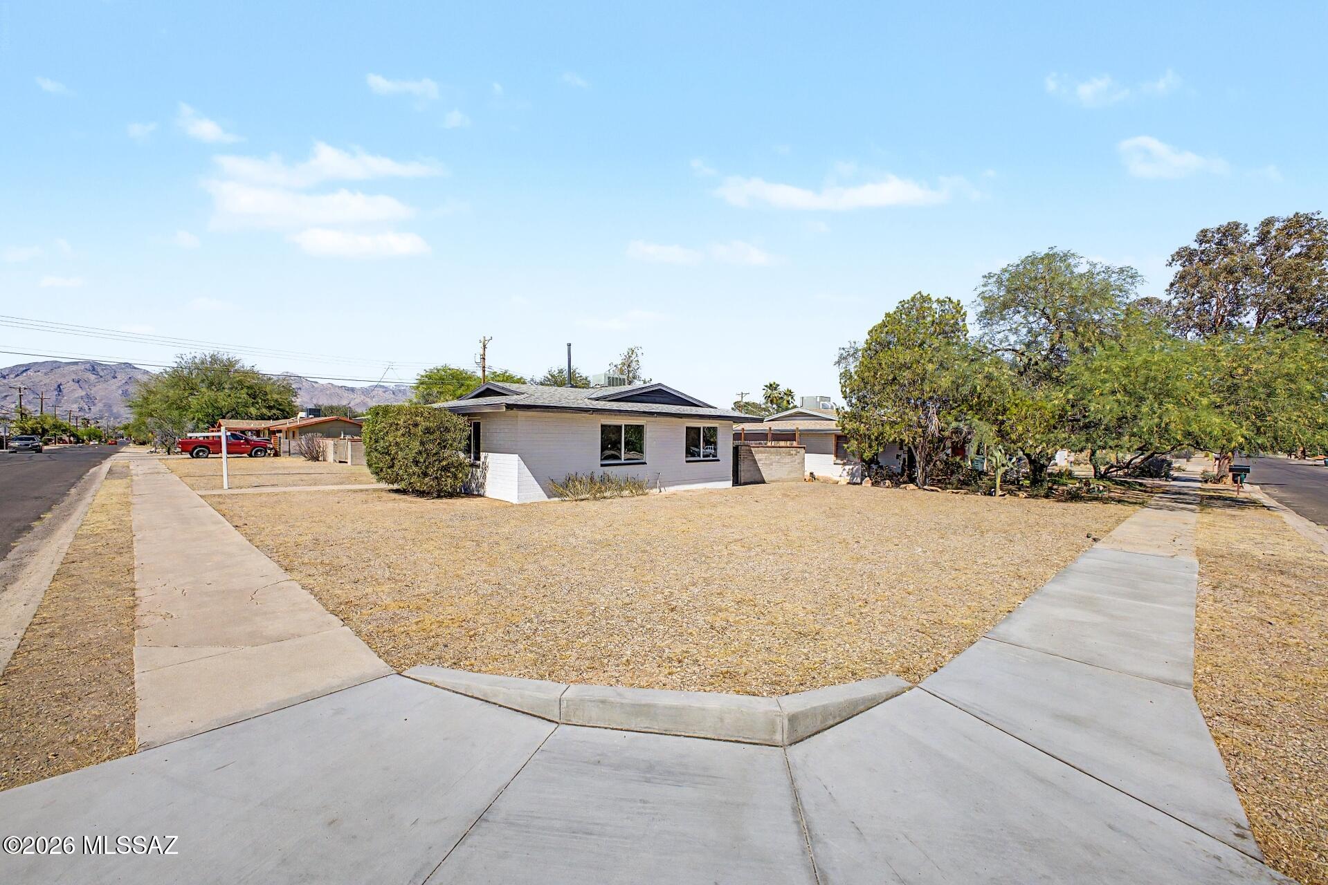 802 N Jefferson Avenue