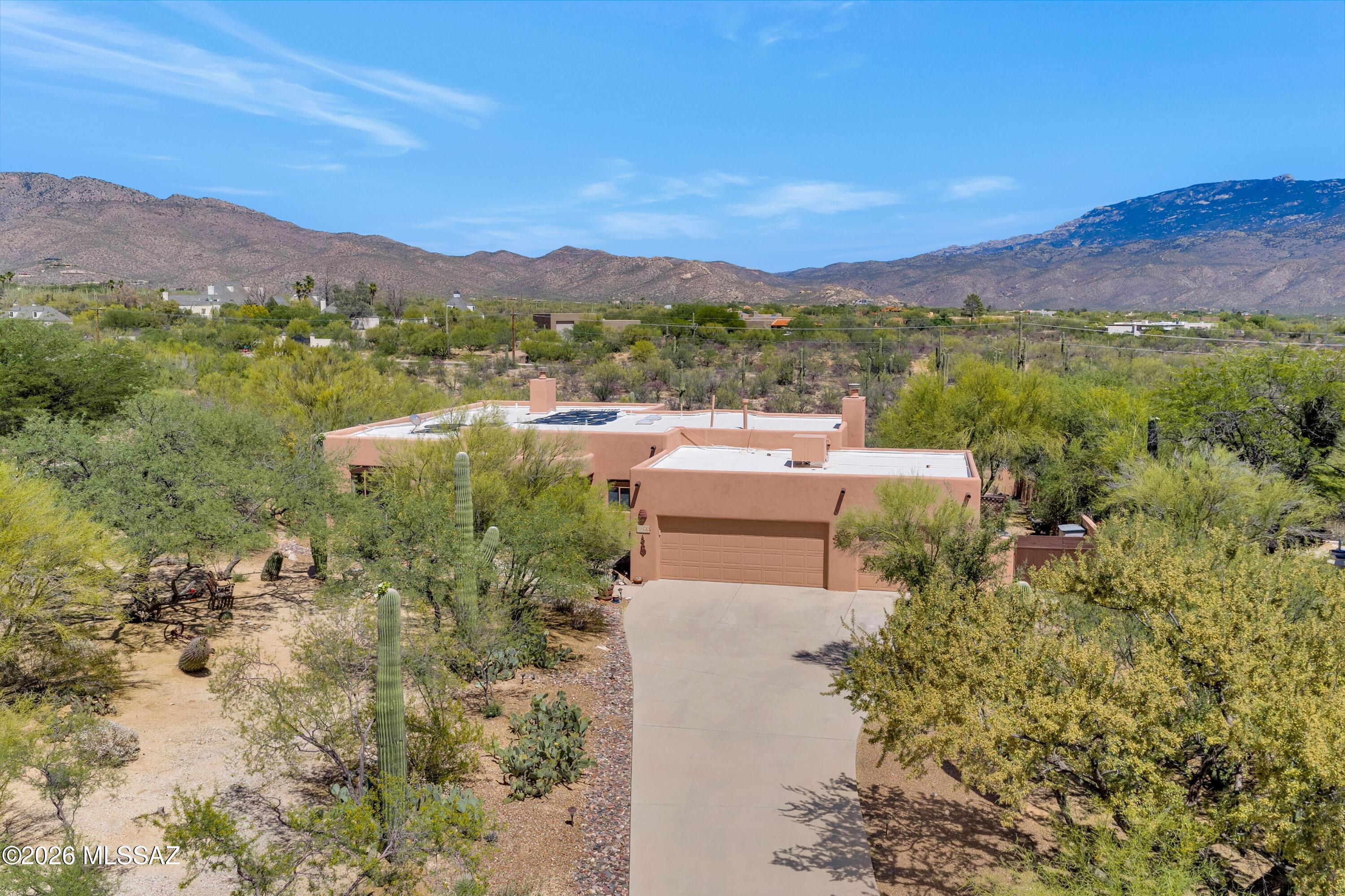 2210 N Arbor Vista Drive