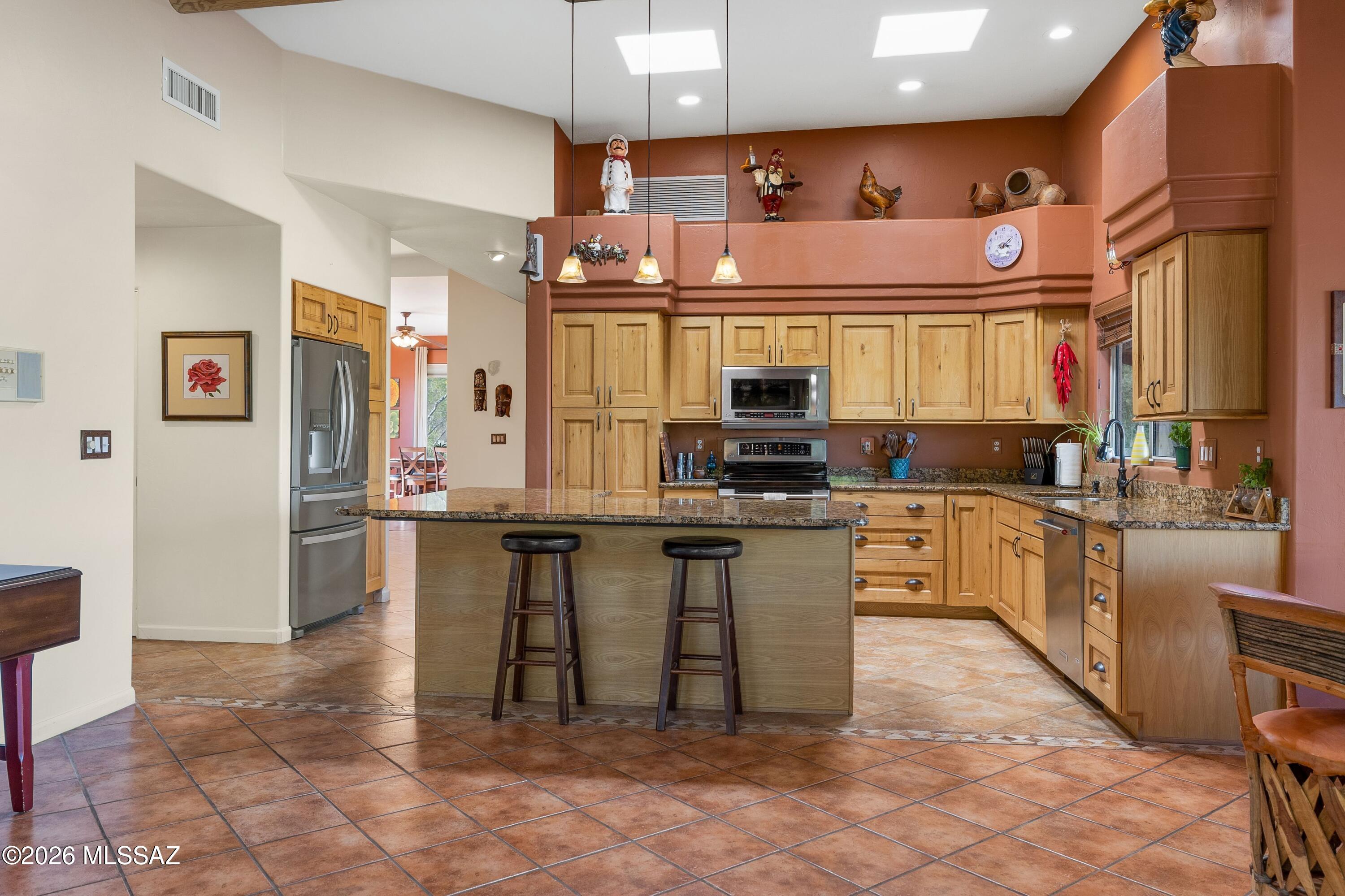 2210 N Arbor Vista Drive