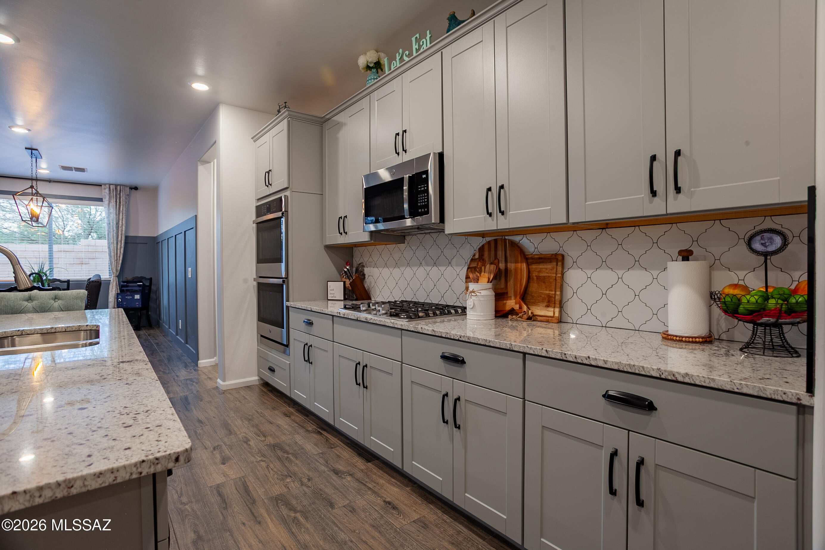 3272 W Shadow Park Way