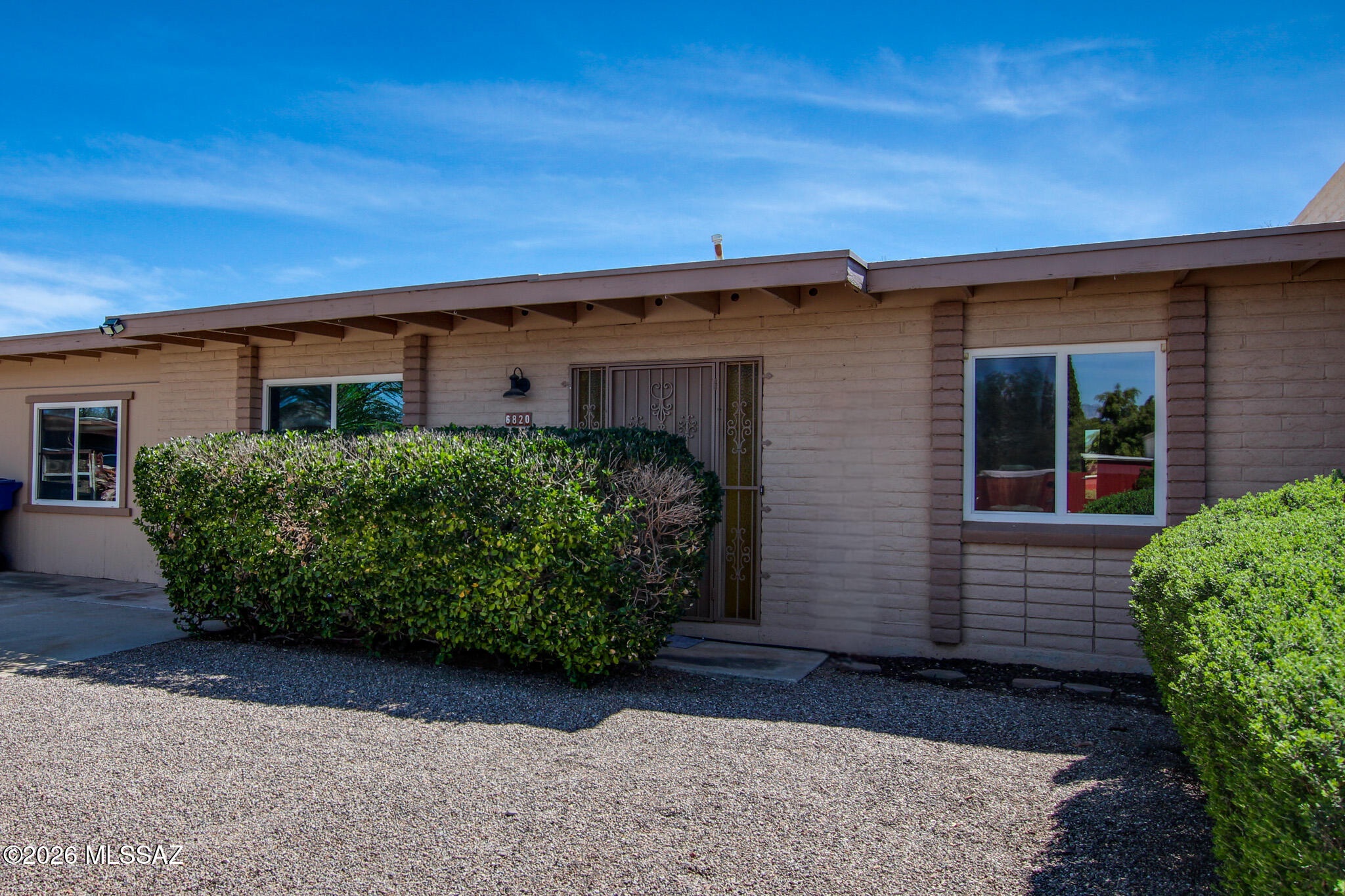 6820 E Barrow Street