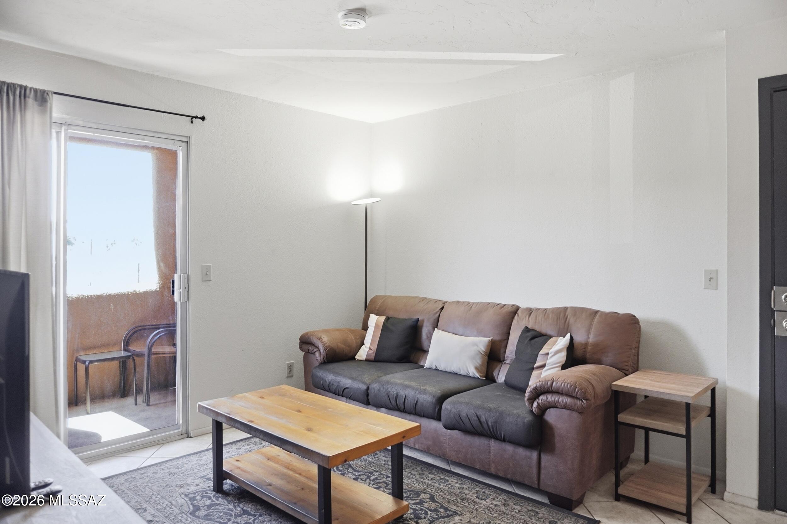 Casa Club Condominium - Residential Lease