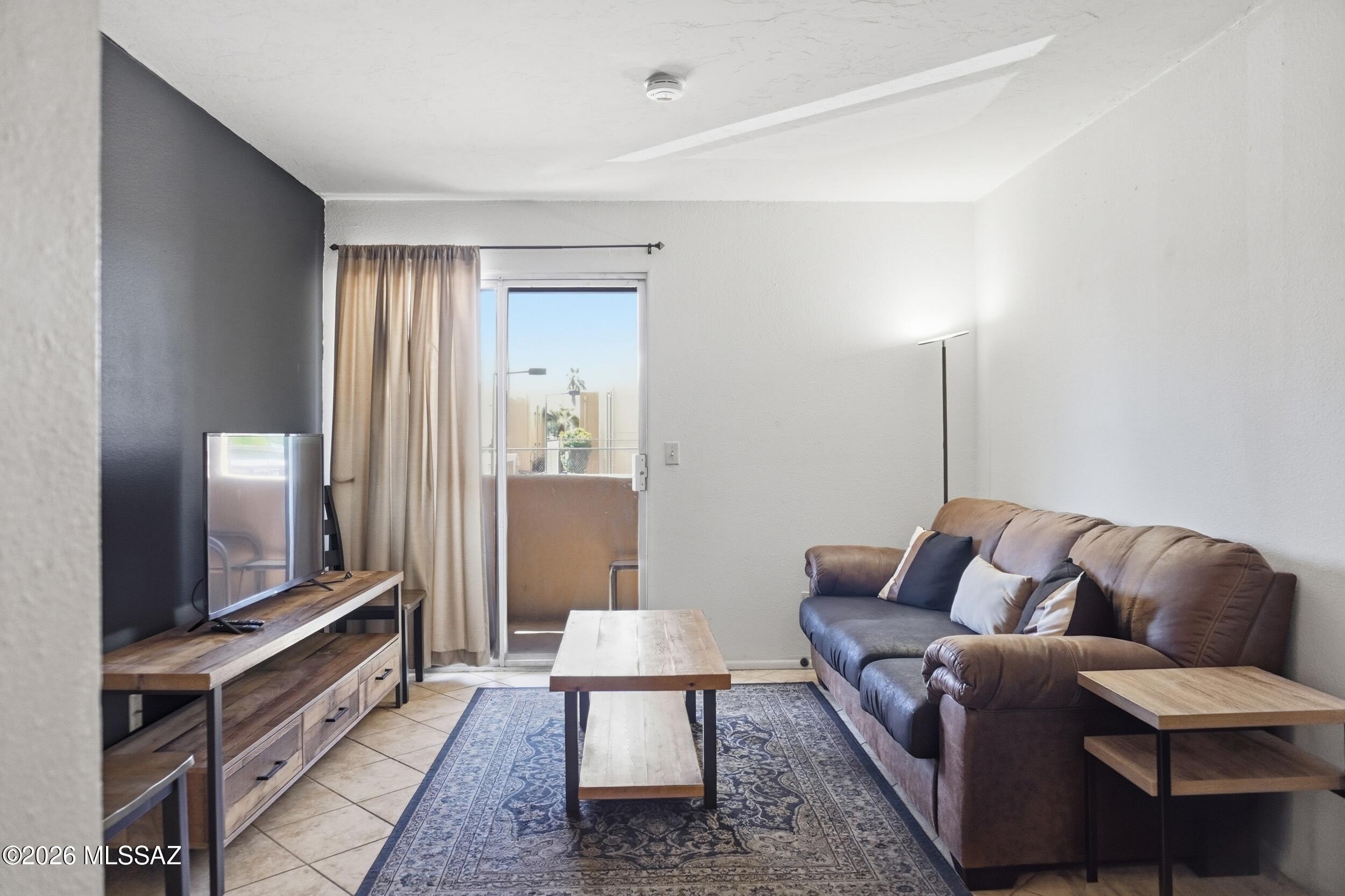 Casa Club Condominium - Residential Lease