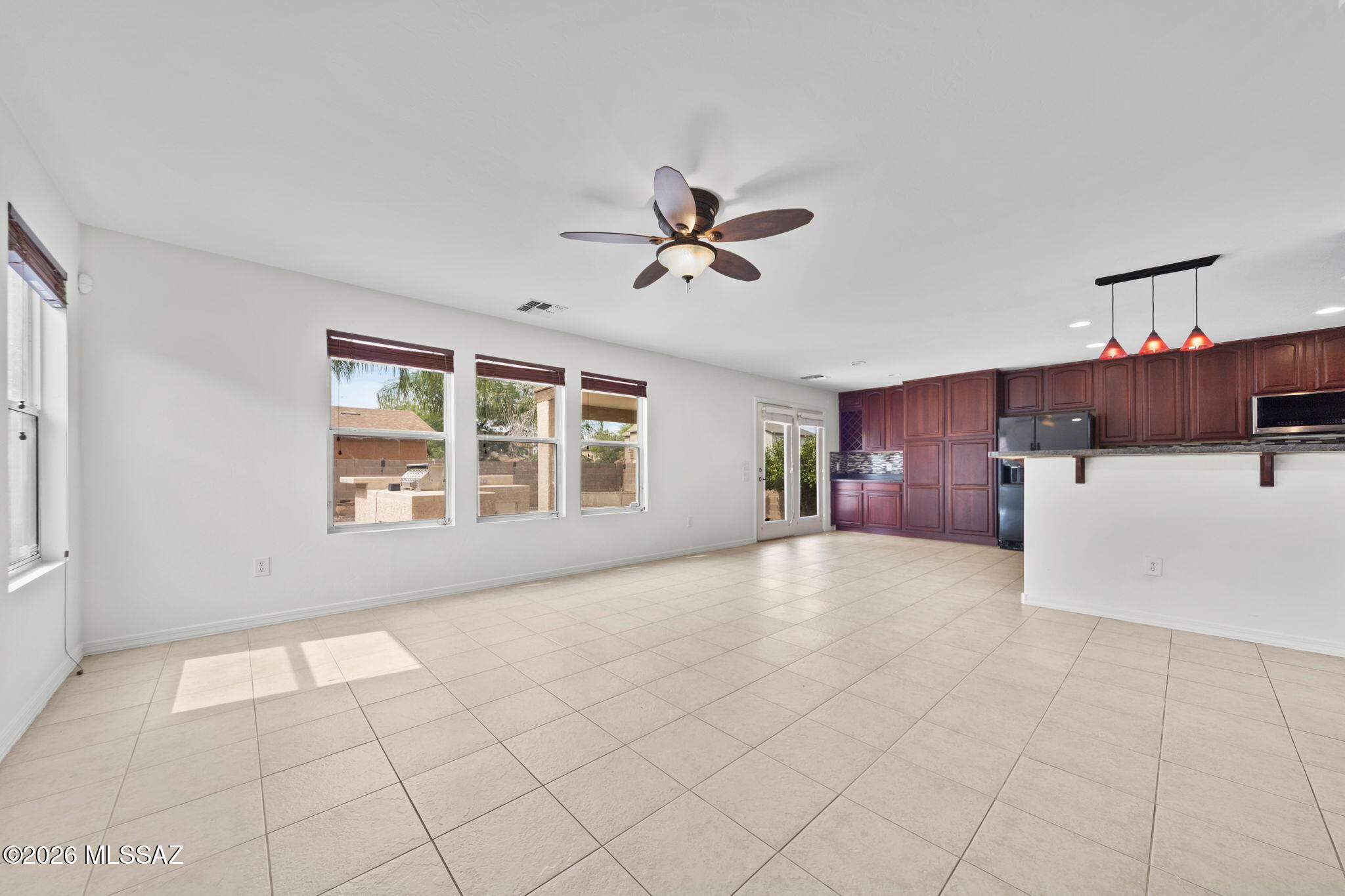 Mariposa Trail - Residential