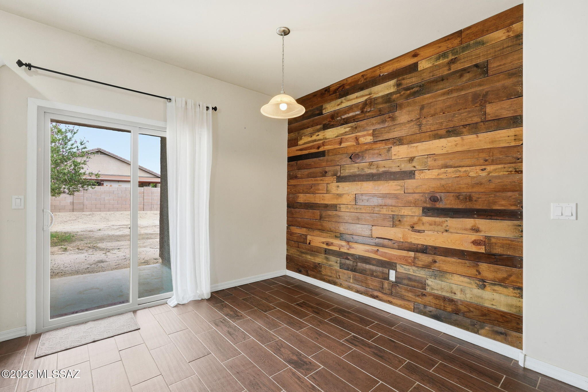 11382 W Folsom Point