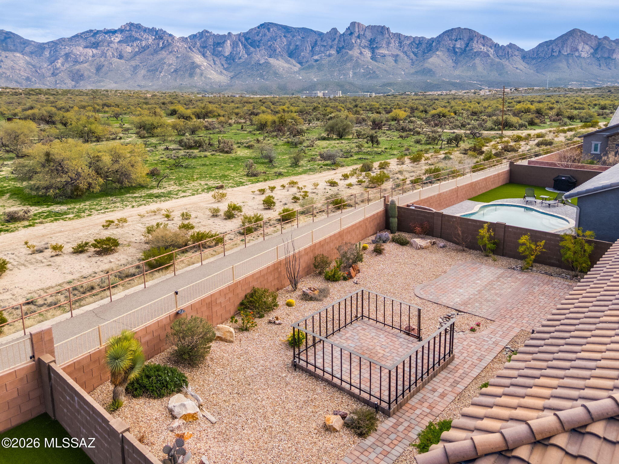 12862 N Geyser Valley Street