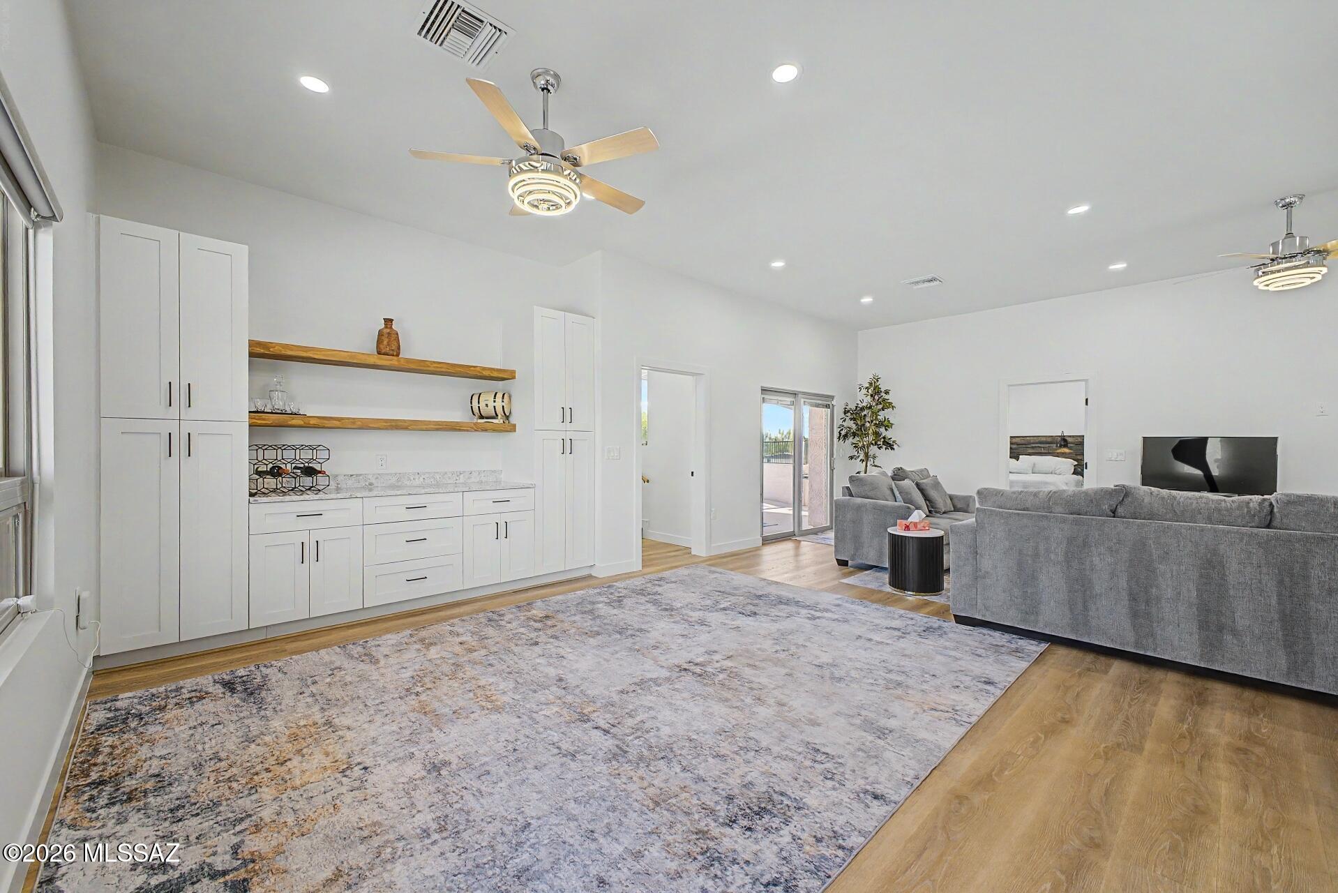 Catalina Foothills Estates NO. 7 (250-314) - Residential Income