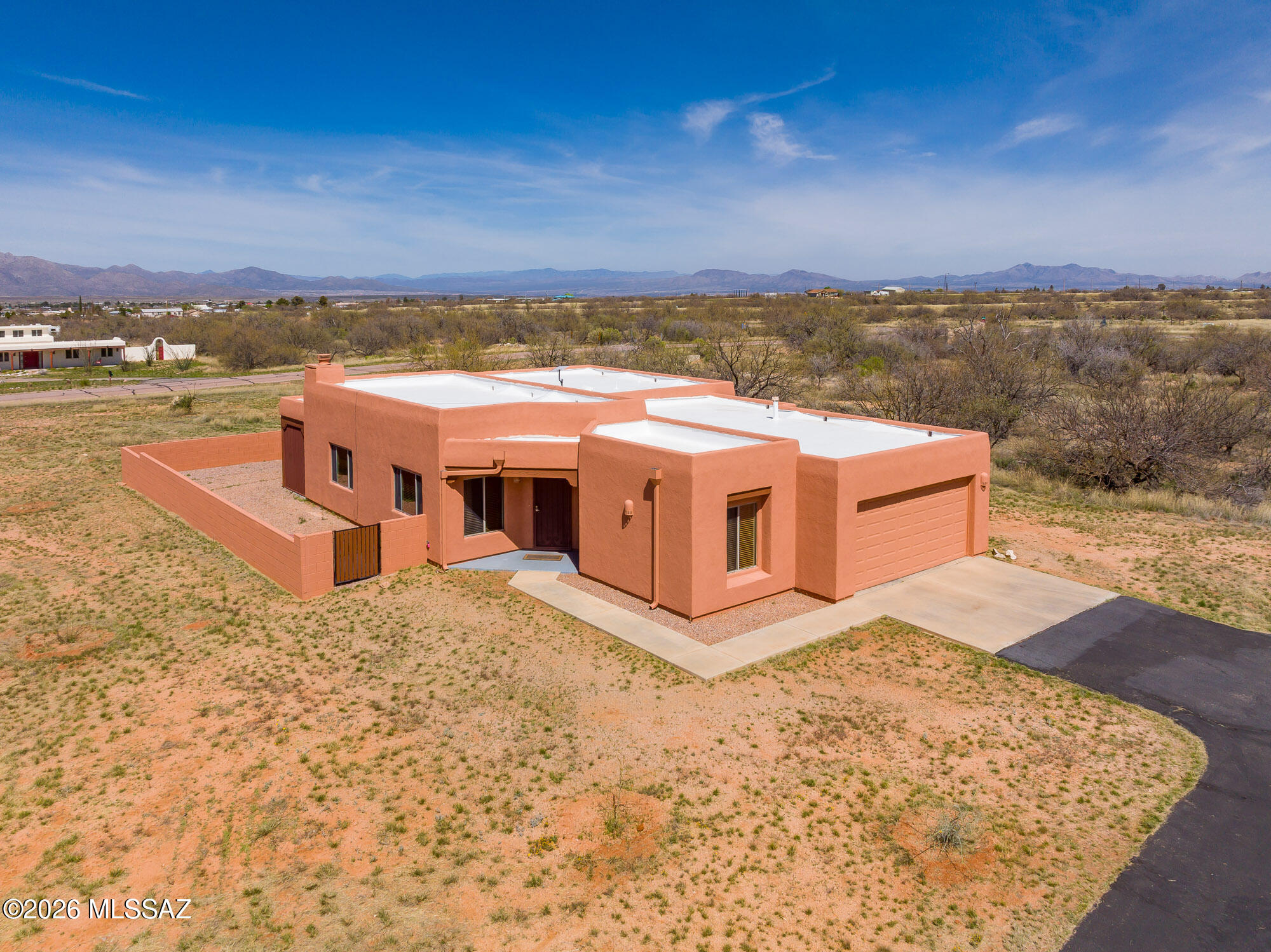 3203 W Thunder Pass Road