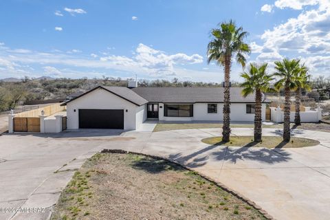 Photo of 207 Petalo Court, Rio Rico, AZ 85648 (MLS # 22603859)