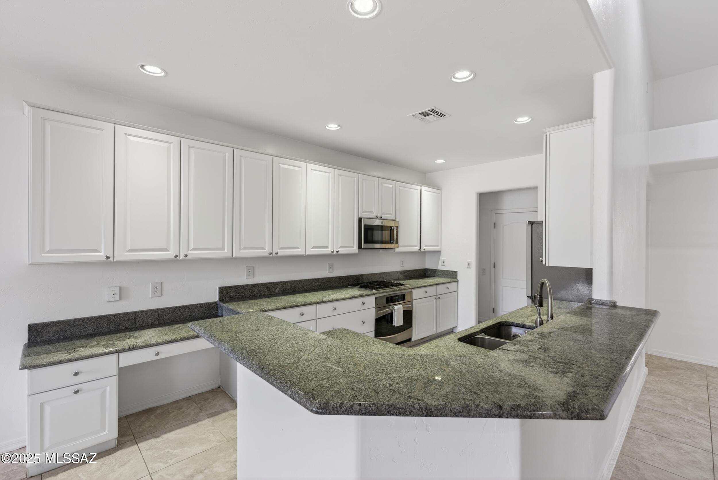 Villages Of Ventana (69-148 & 200-212) - Residential