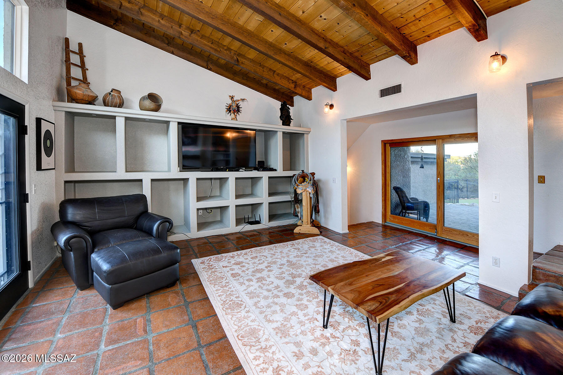 6036 E Paseo Cimarron