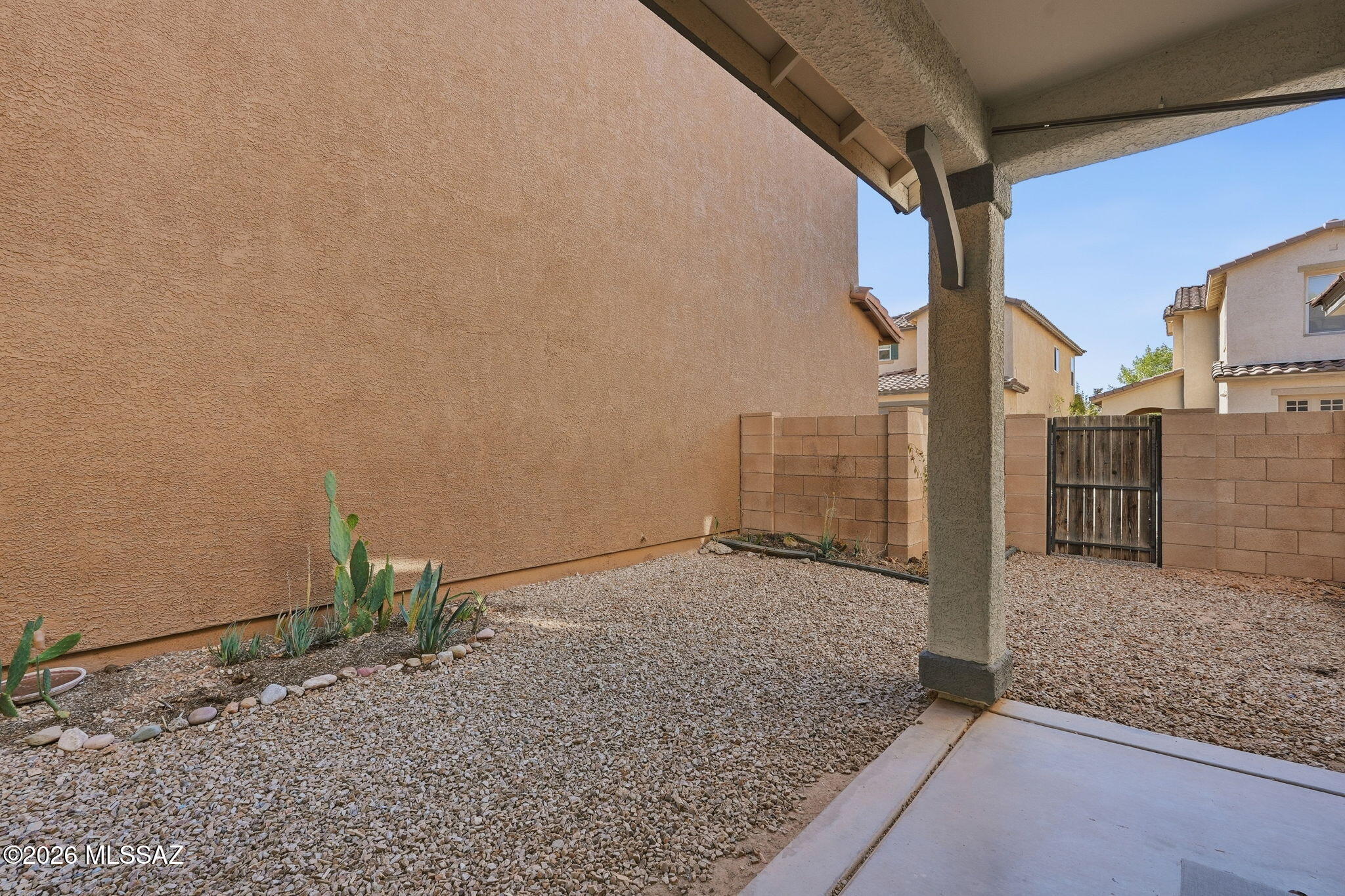 Catalina Vistas - Residential