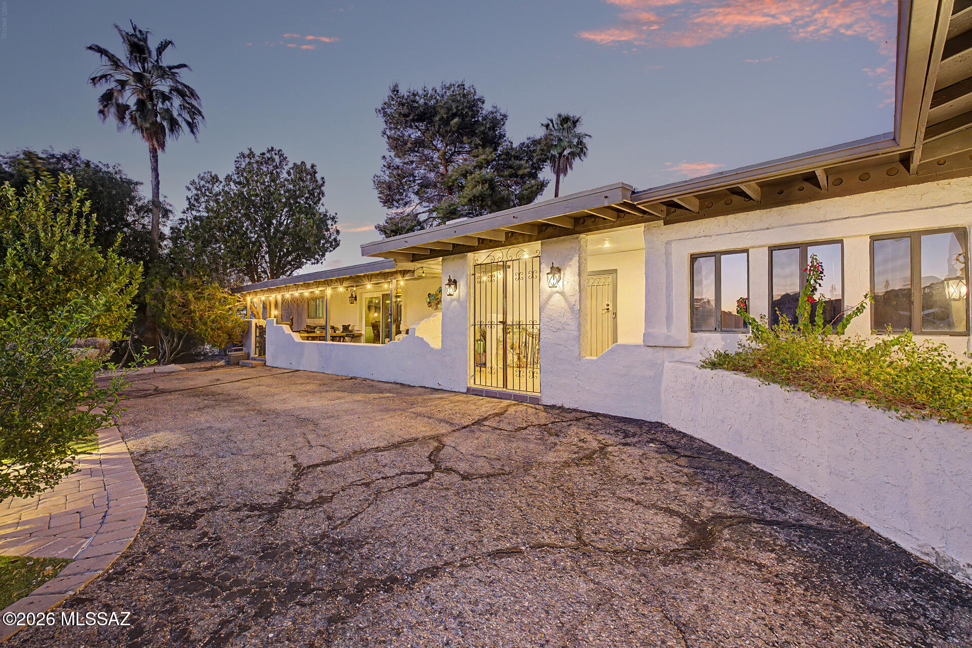 4720 N Paseo De Los Rancheros