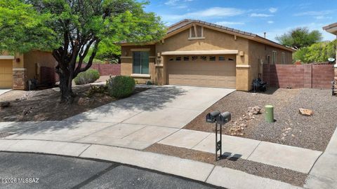 Photo of 12771 N New Reflection Drive, Marana, AZ 85658 (MLS # 22602164)