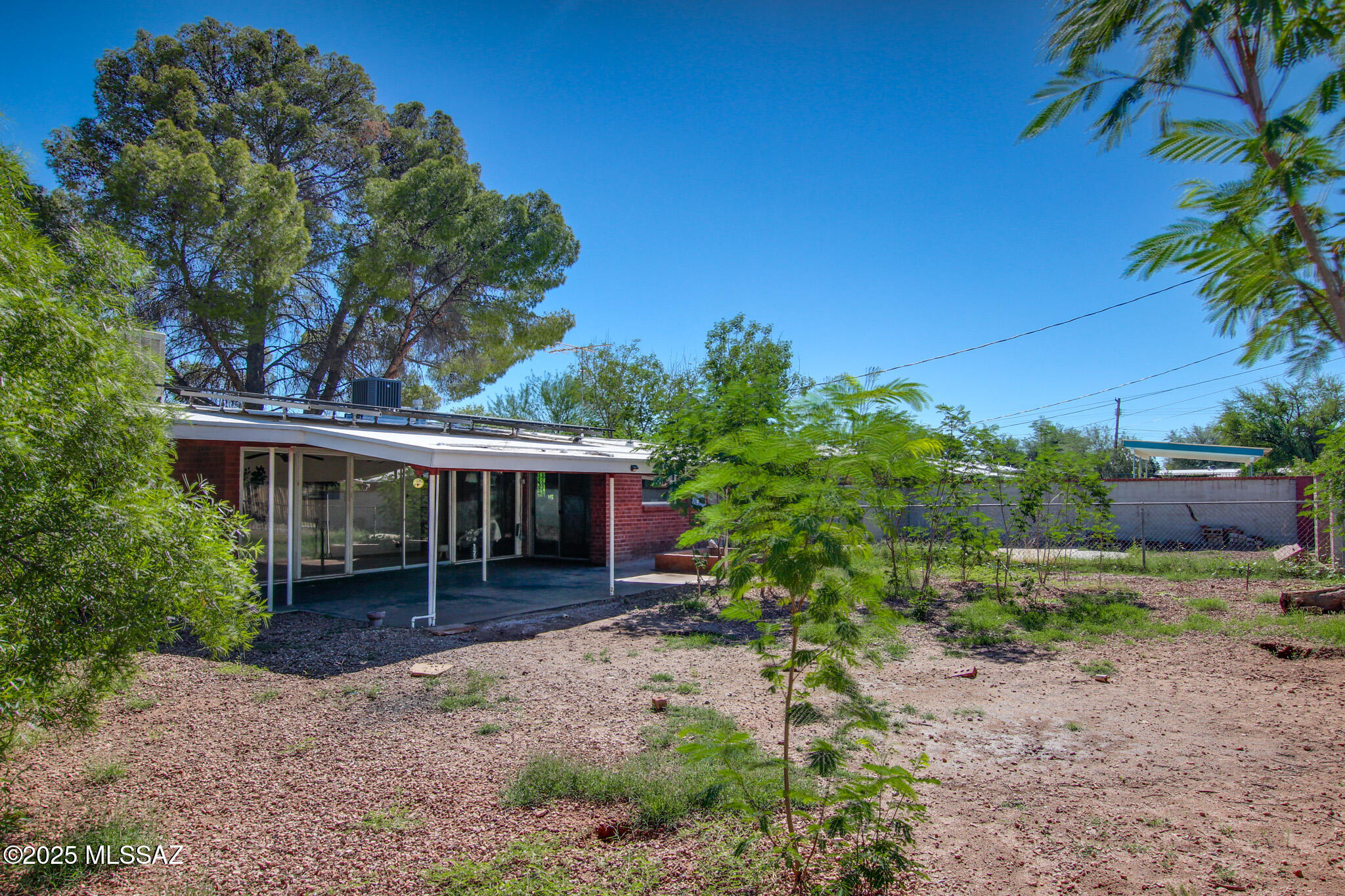 El Cerrito Est - Residential