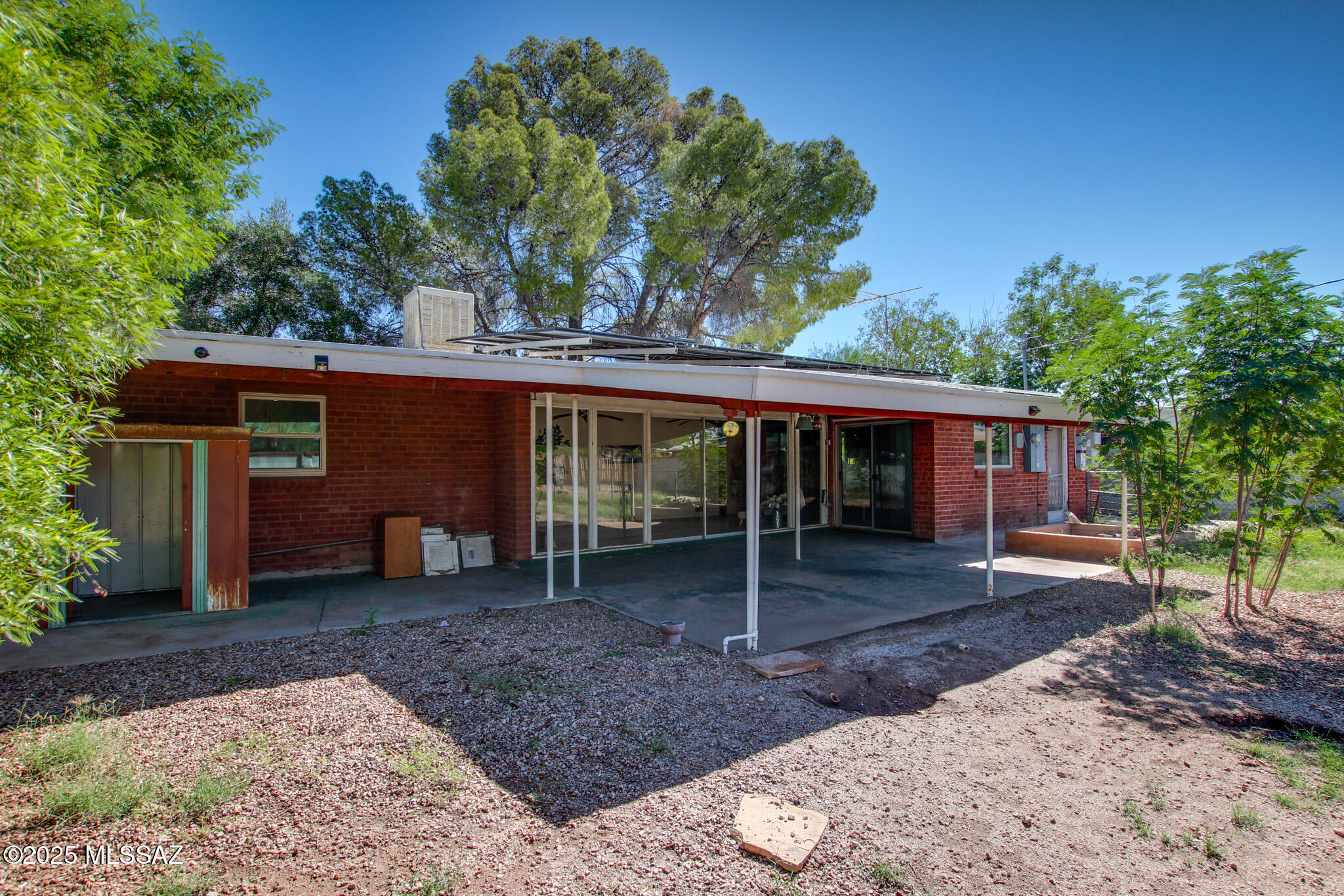 El Cerrito Est - Residential