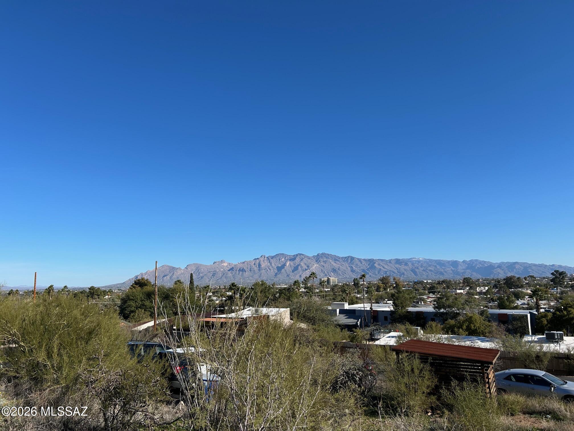 213 N Boulder Terrace 3