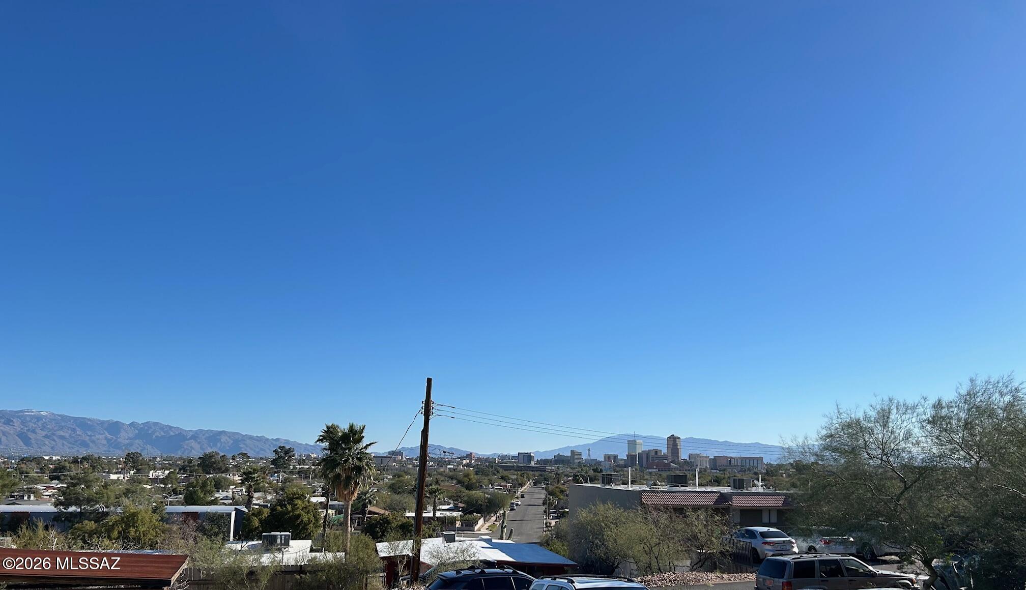 213 N Boulder Terrace 3